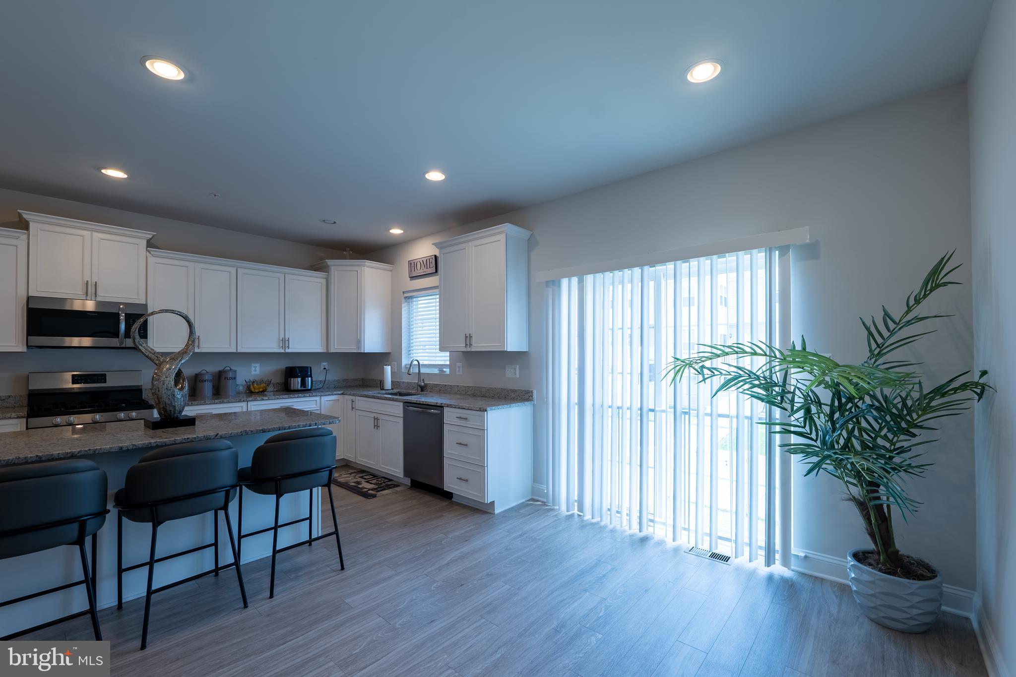 BEECH CREEK - Residential