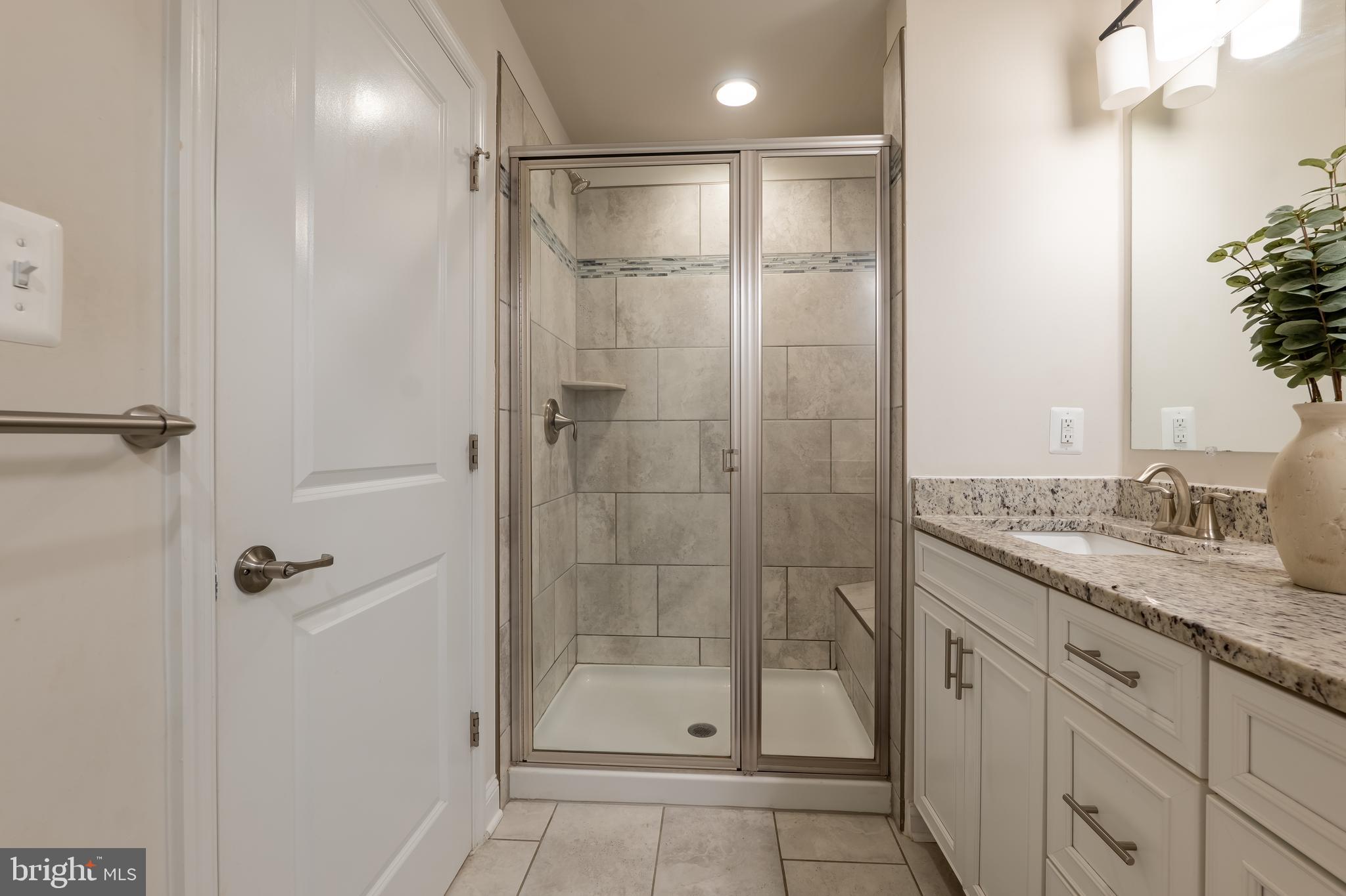 BEECH CREEK - Residential