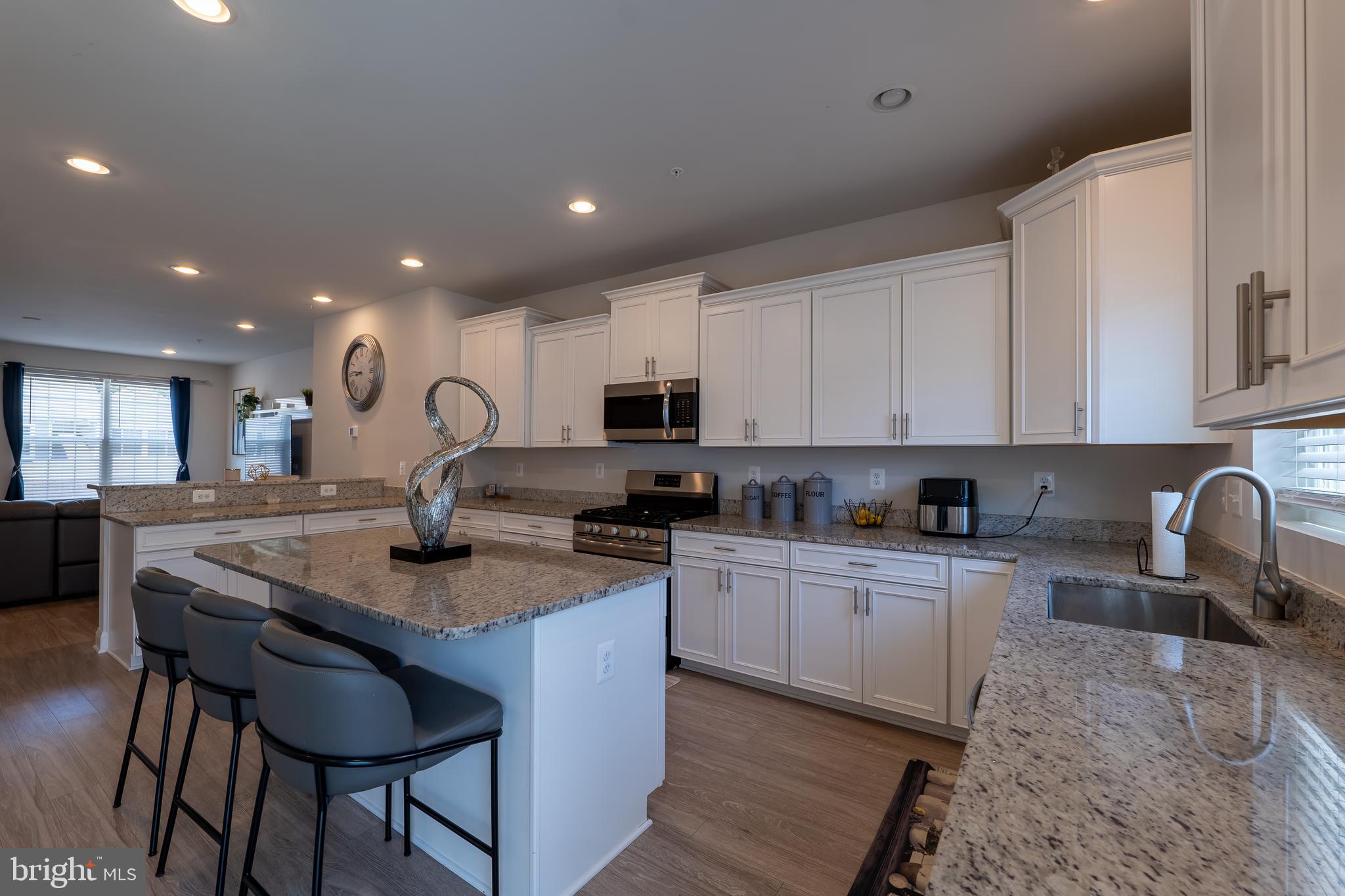 BEECH CREEK - Residential