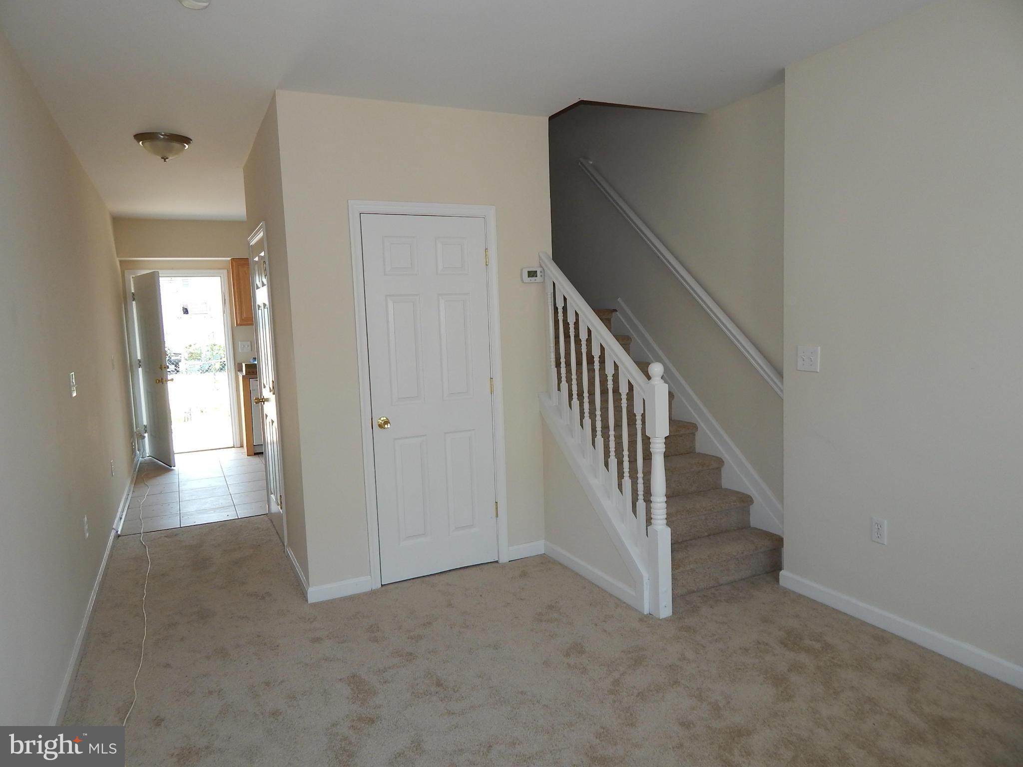 HIGHLANDTOWN - Residential Lease