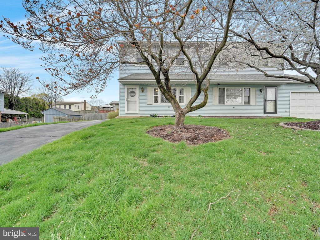 Photo of 1279 Staman Lane, COLUMBIA, PA 17512 (MLS # PALA2068398)