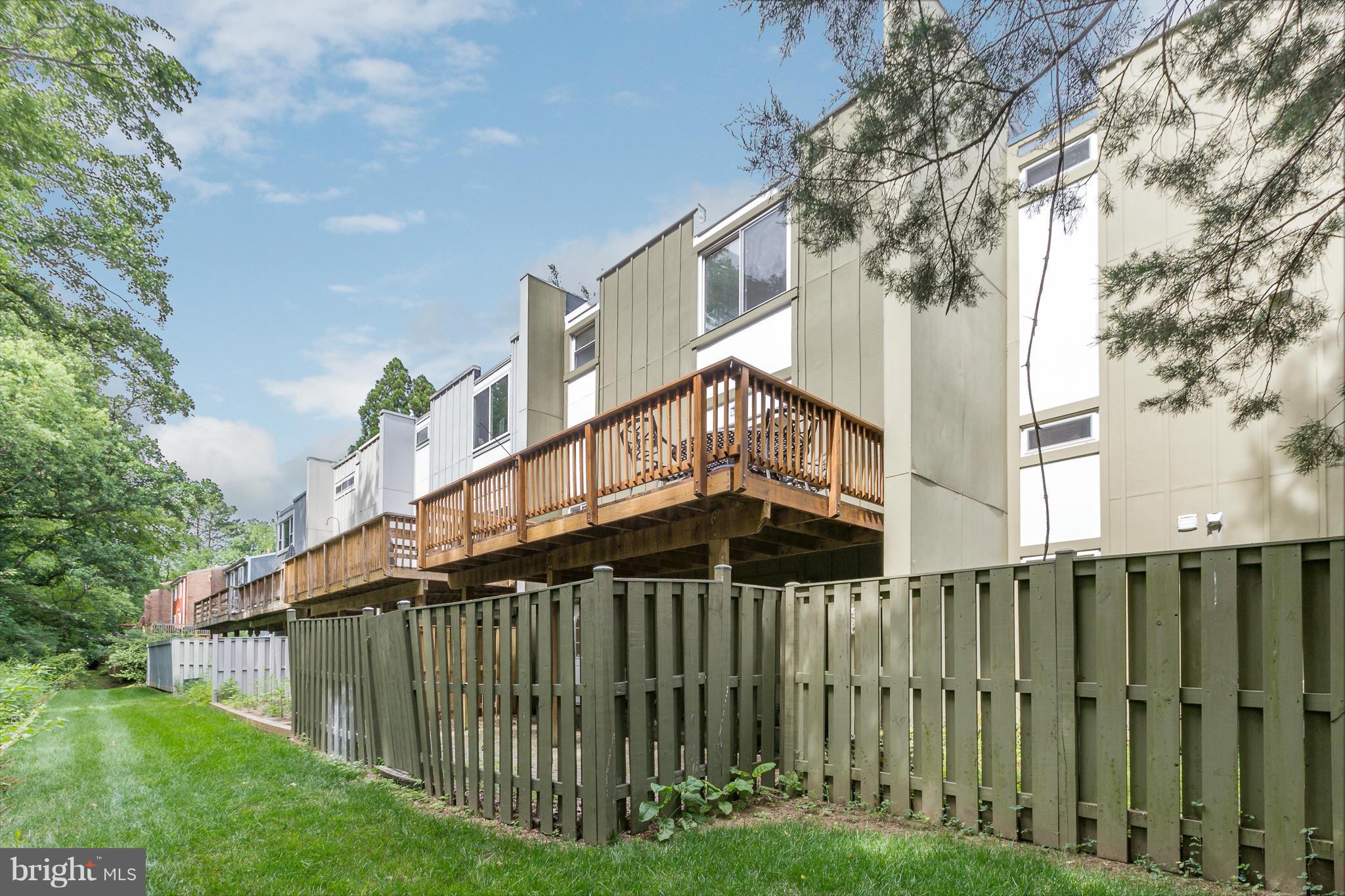 RESTON - Residential Lease