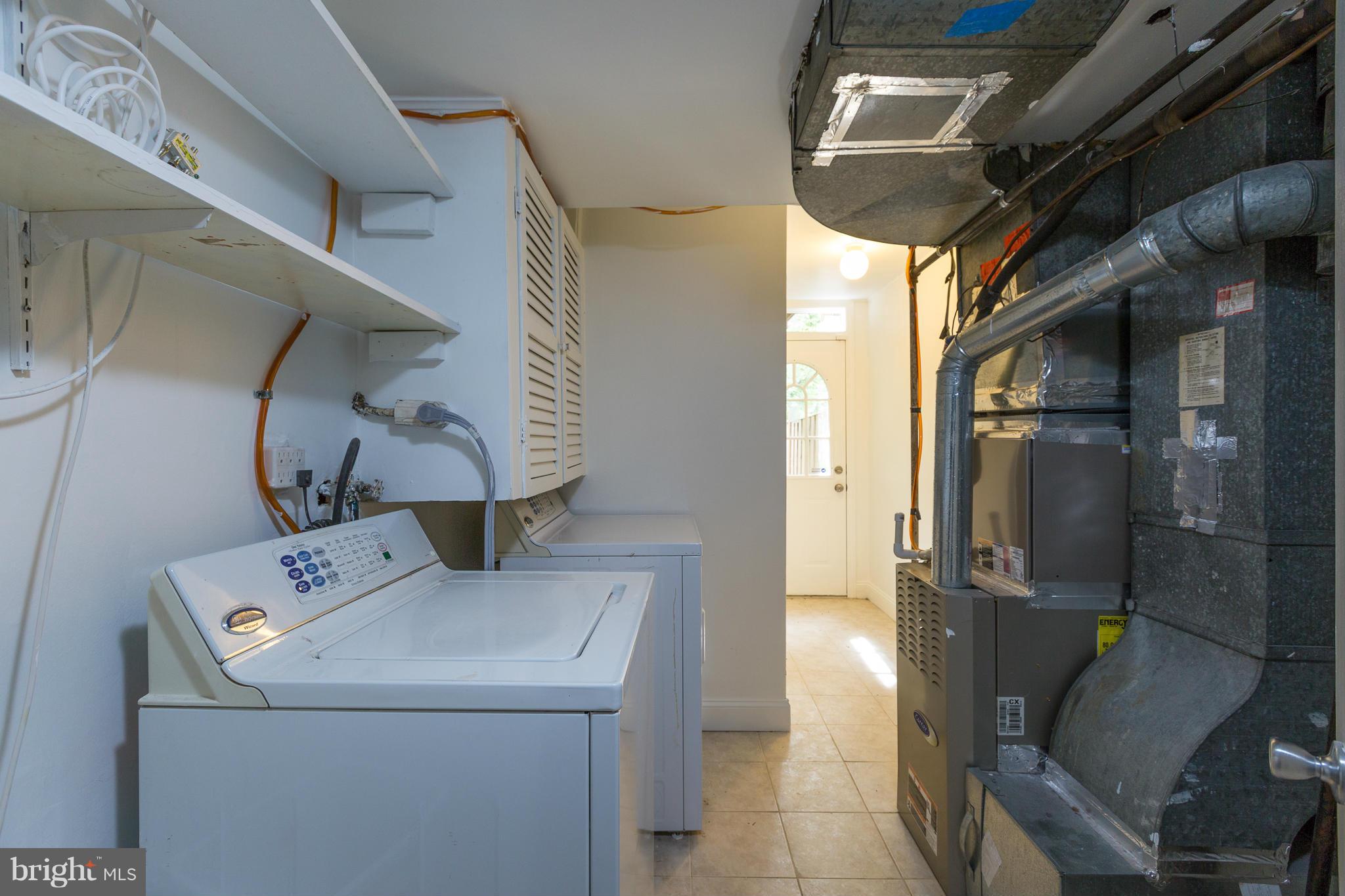 RESTON - Residential Lease