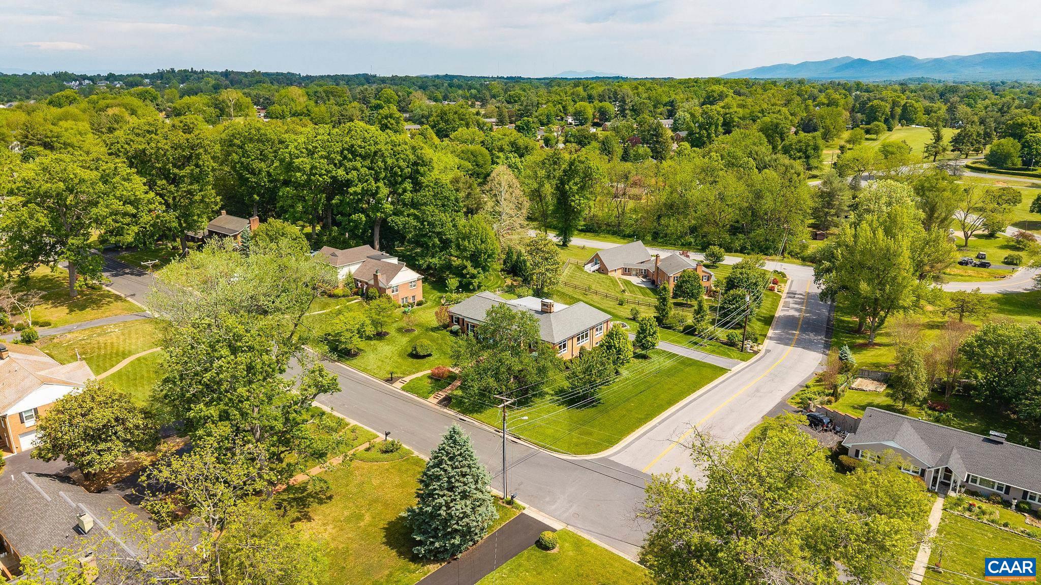 FAIRWAY HILLS - Residential