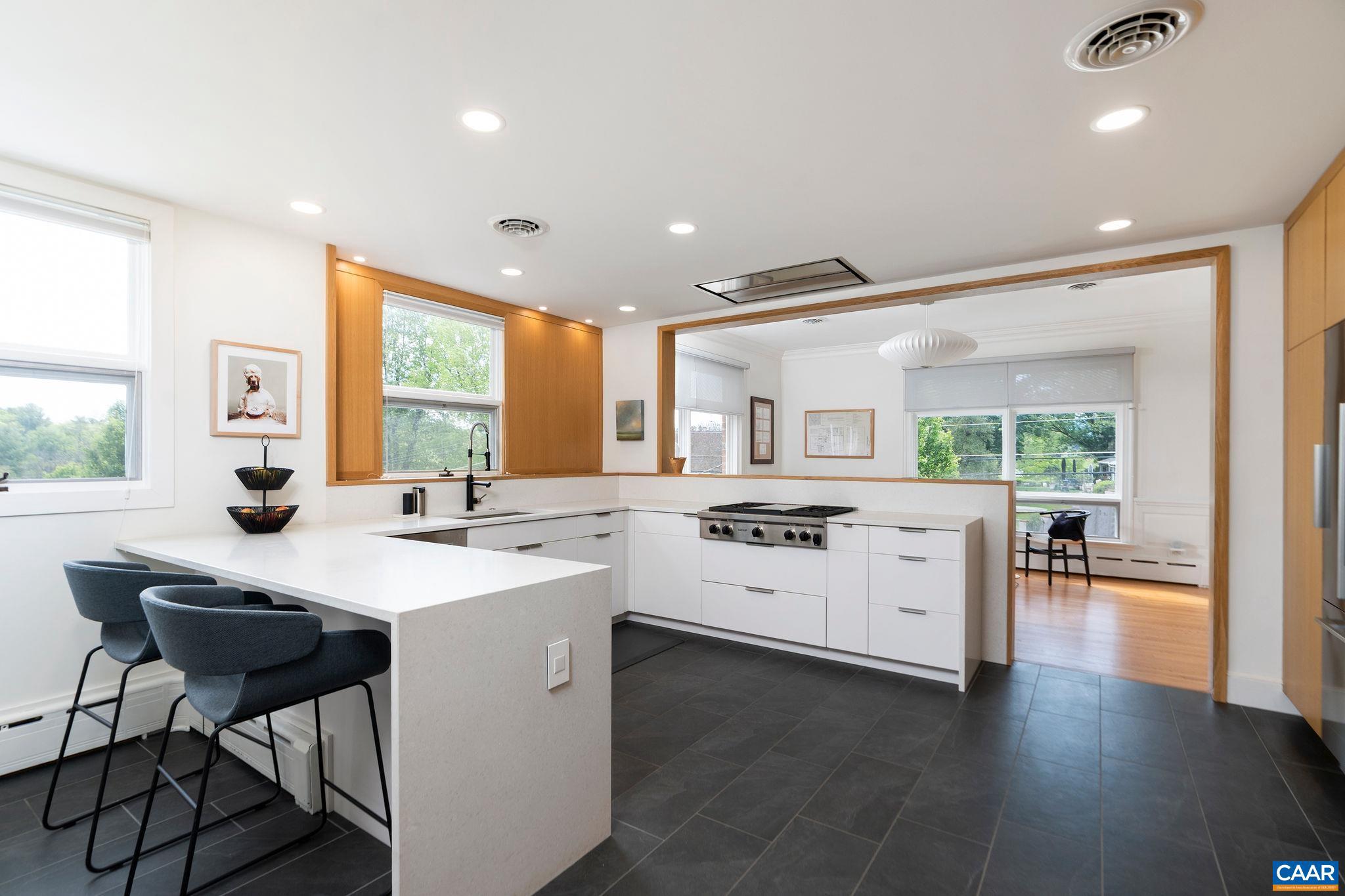 FAIRWAY HILLS - Residential