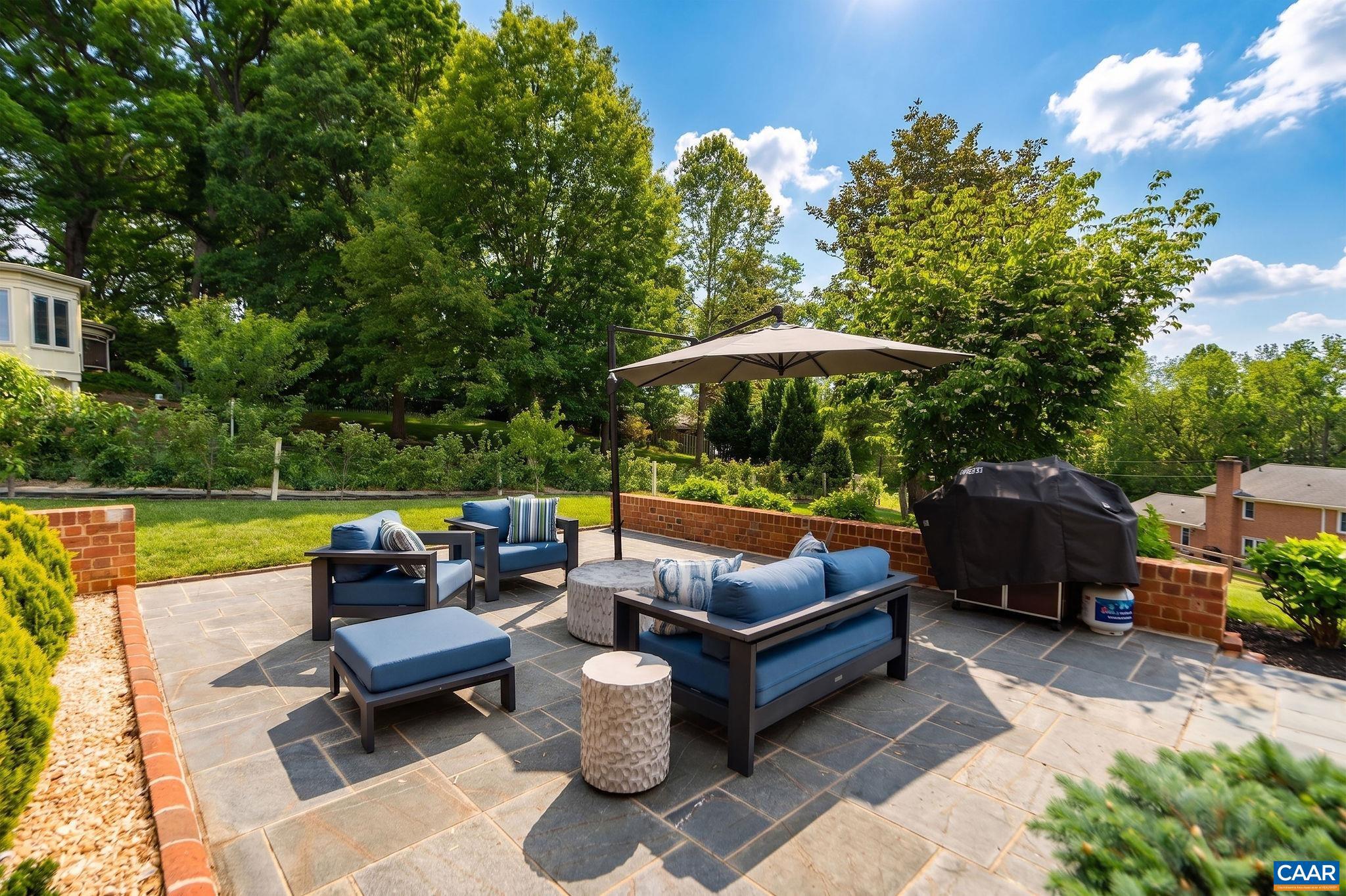 FAIRWAY HILLS - Residential