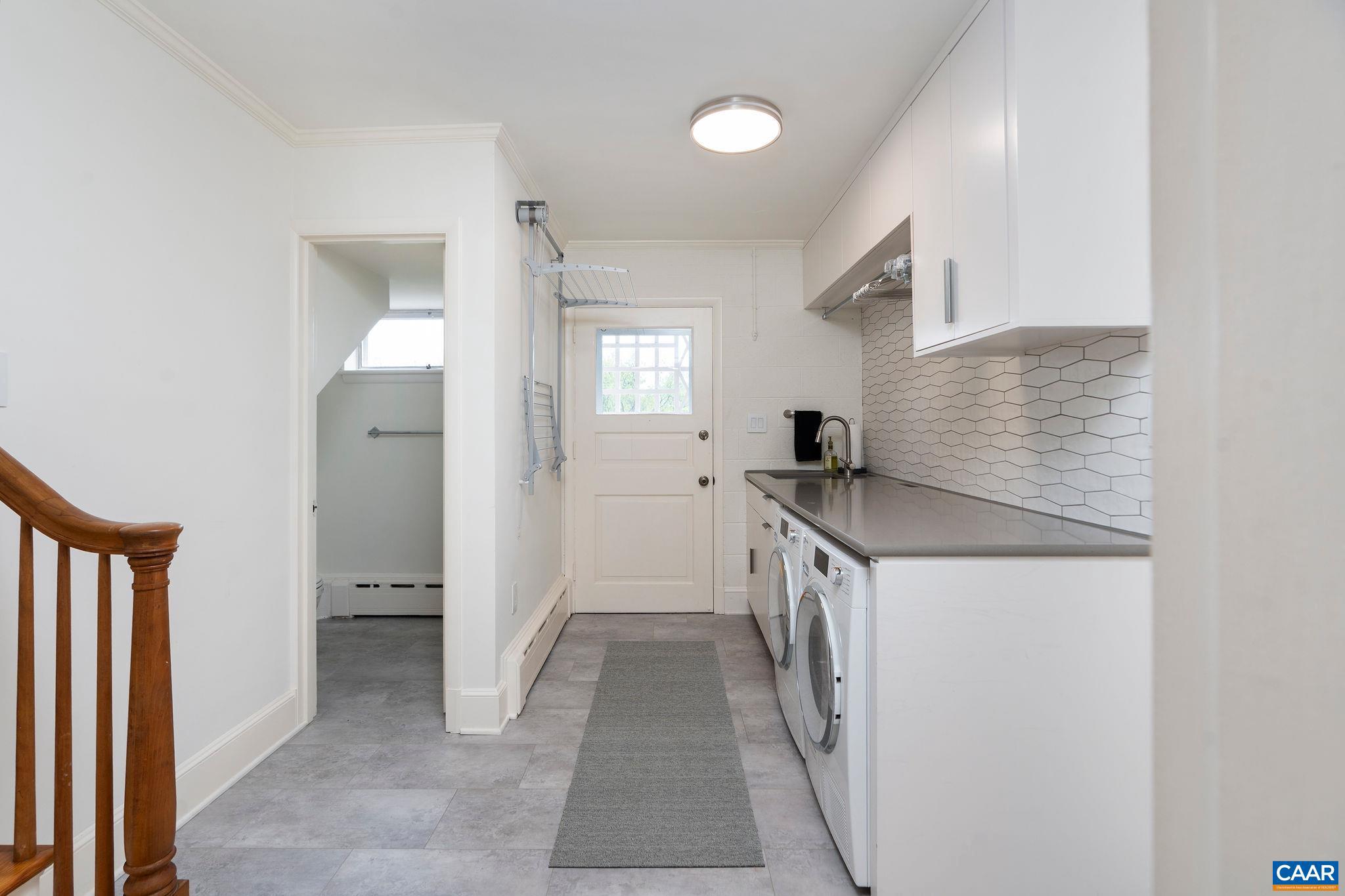 FAIRWAY HILLS - Residential