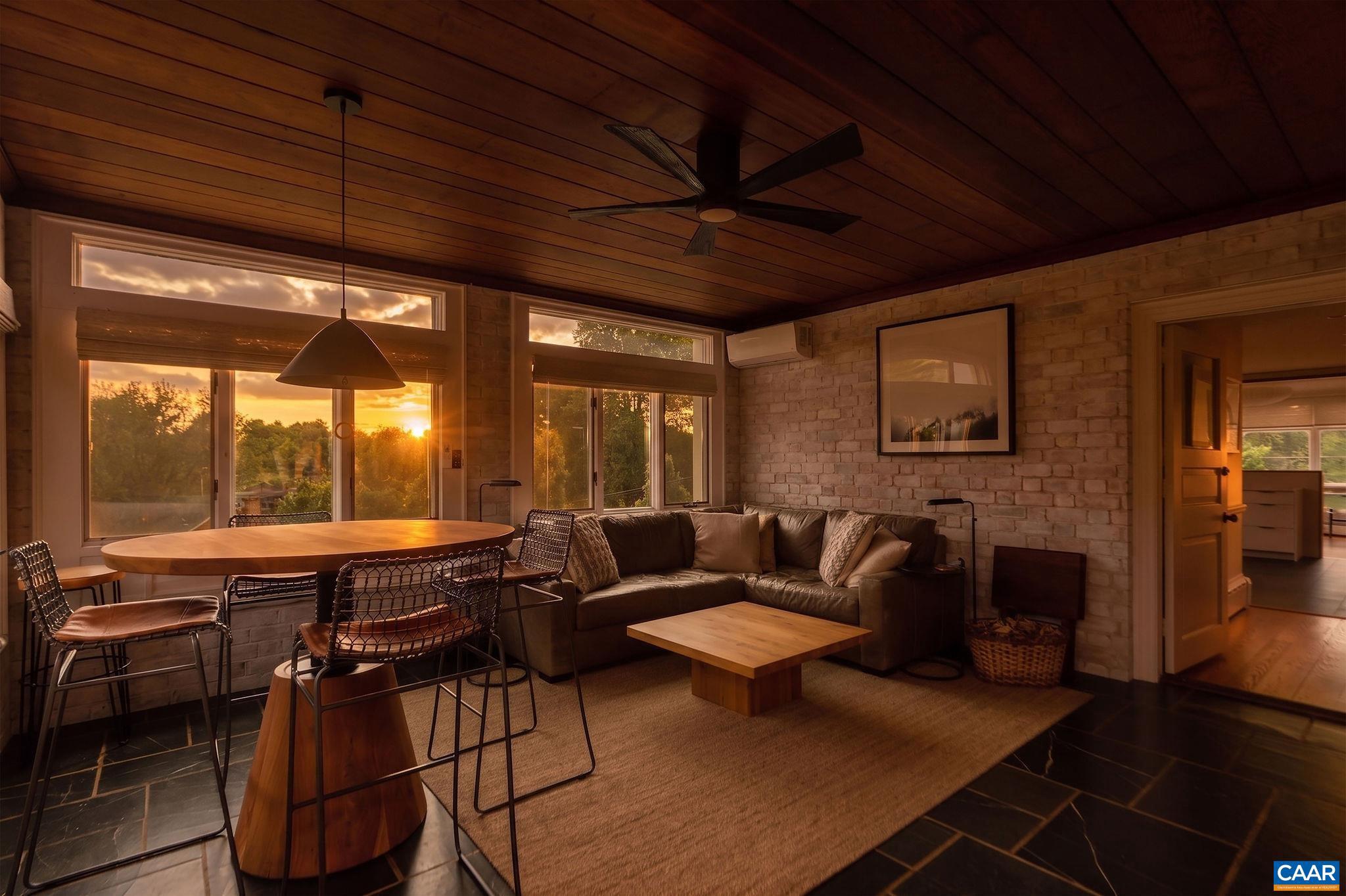 FAIRWAY HILLS - Residential