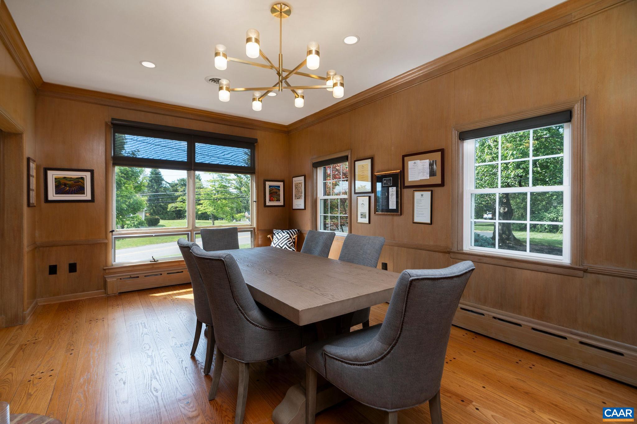 FAIRWAY HILLS - Residential
