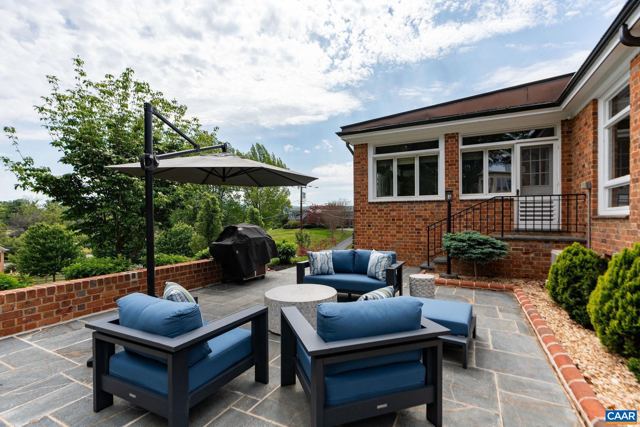 FAIRWAY HILLS - Residential