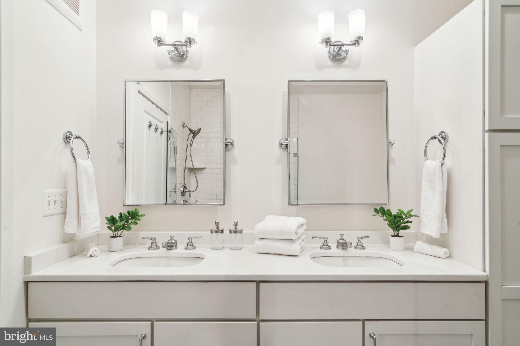 GRADUATE HOSPITAL - Residential