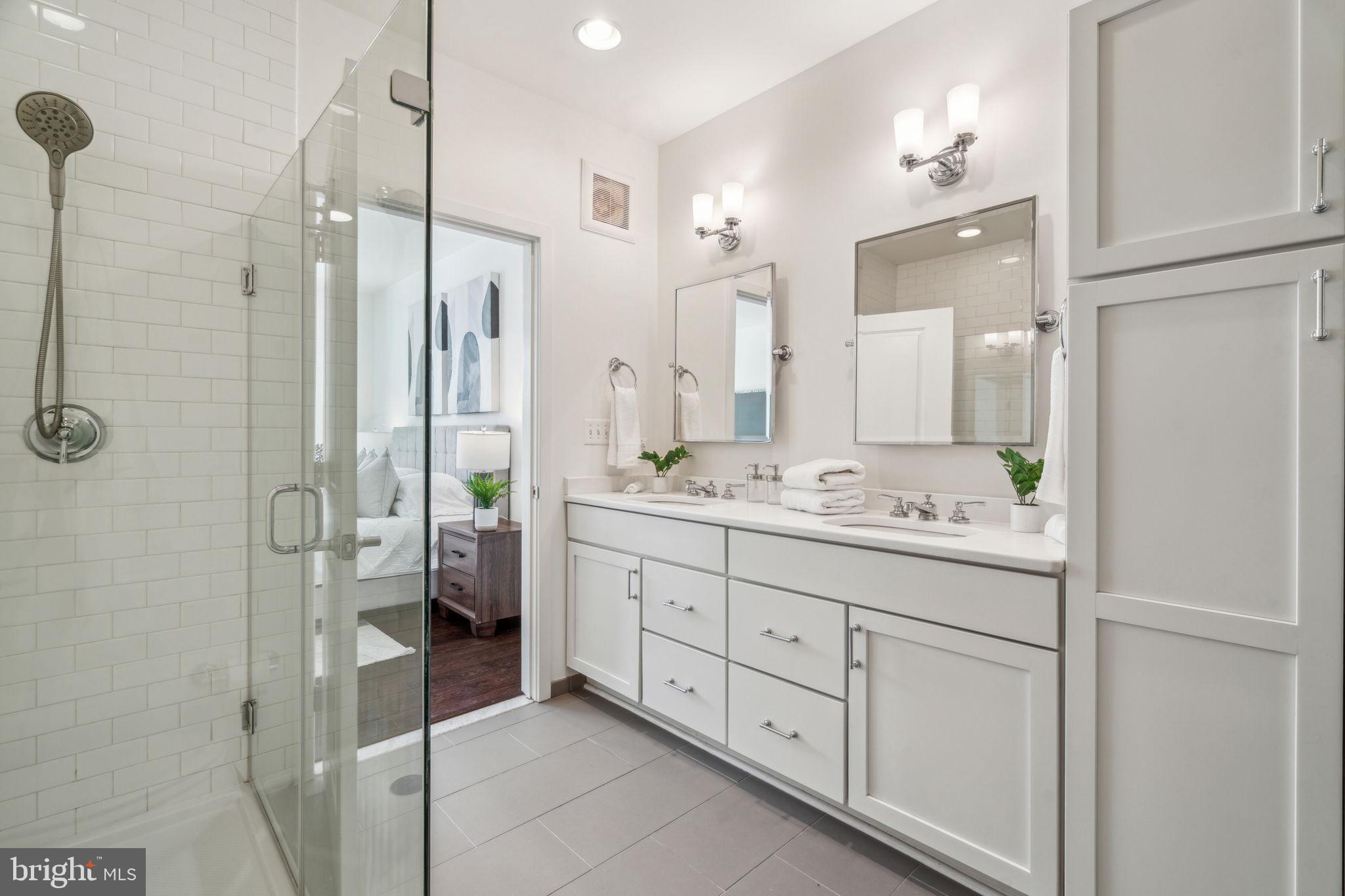 GRADUATE HOSPITAL - Residential