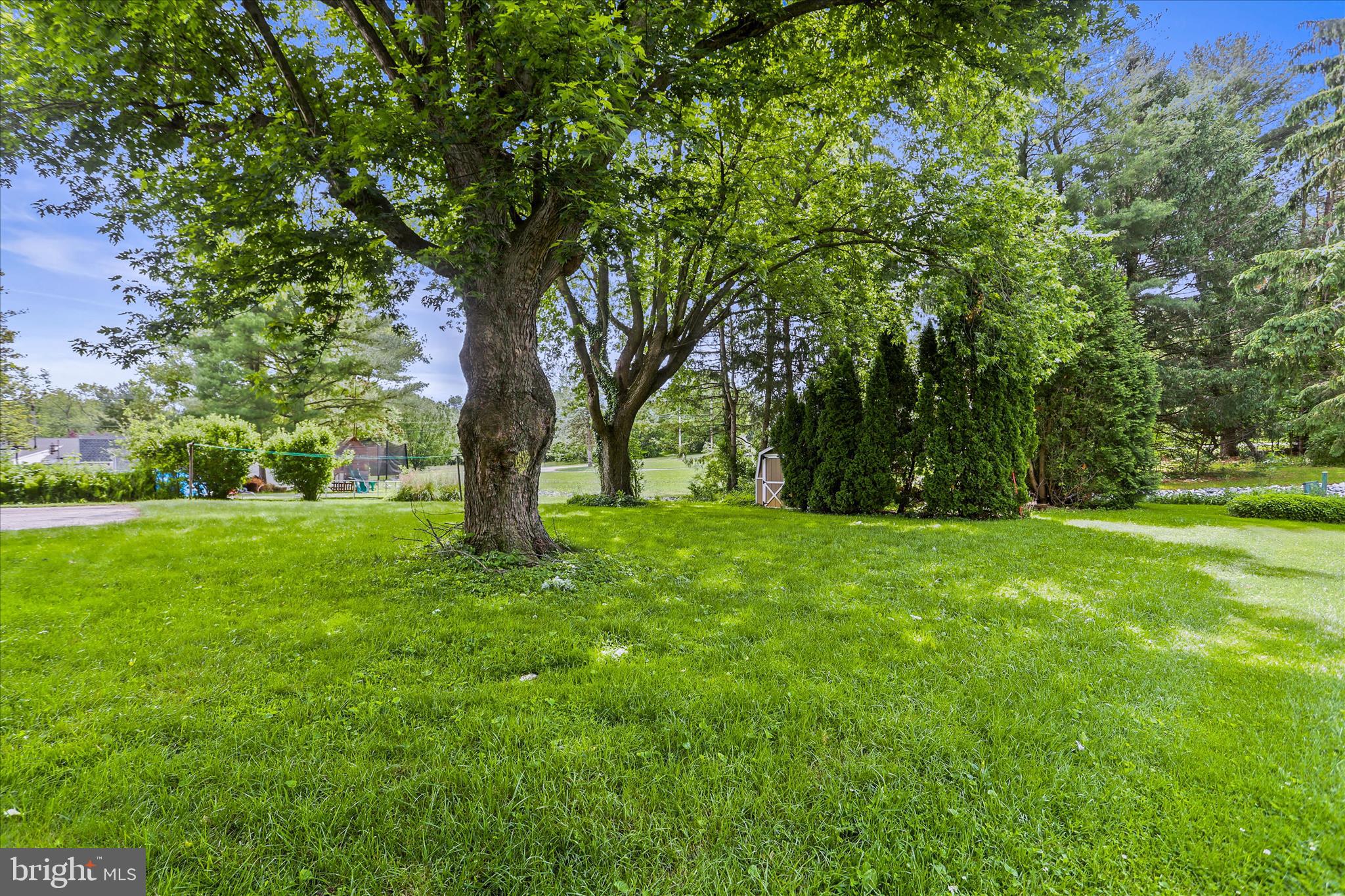 HOMELAND GARDENS - Residential