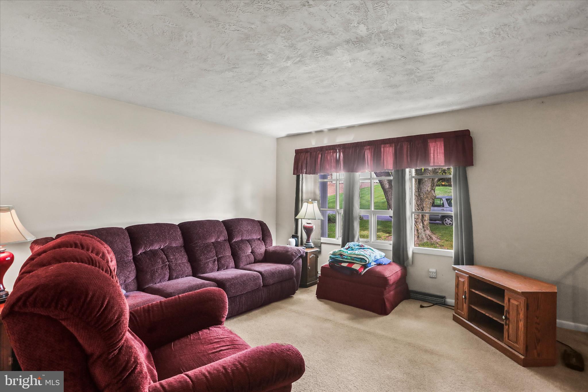 HOMELAND GARDENS - Residential