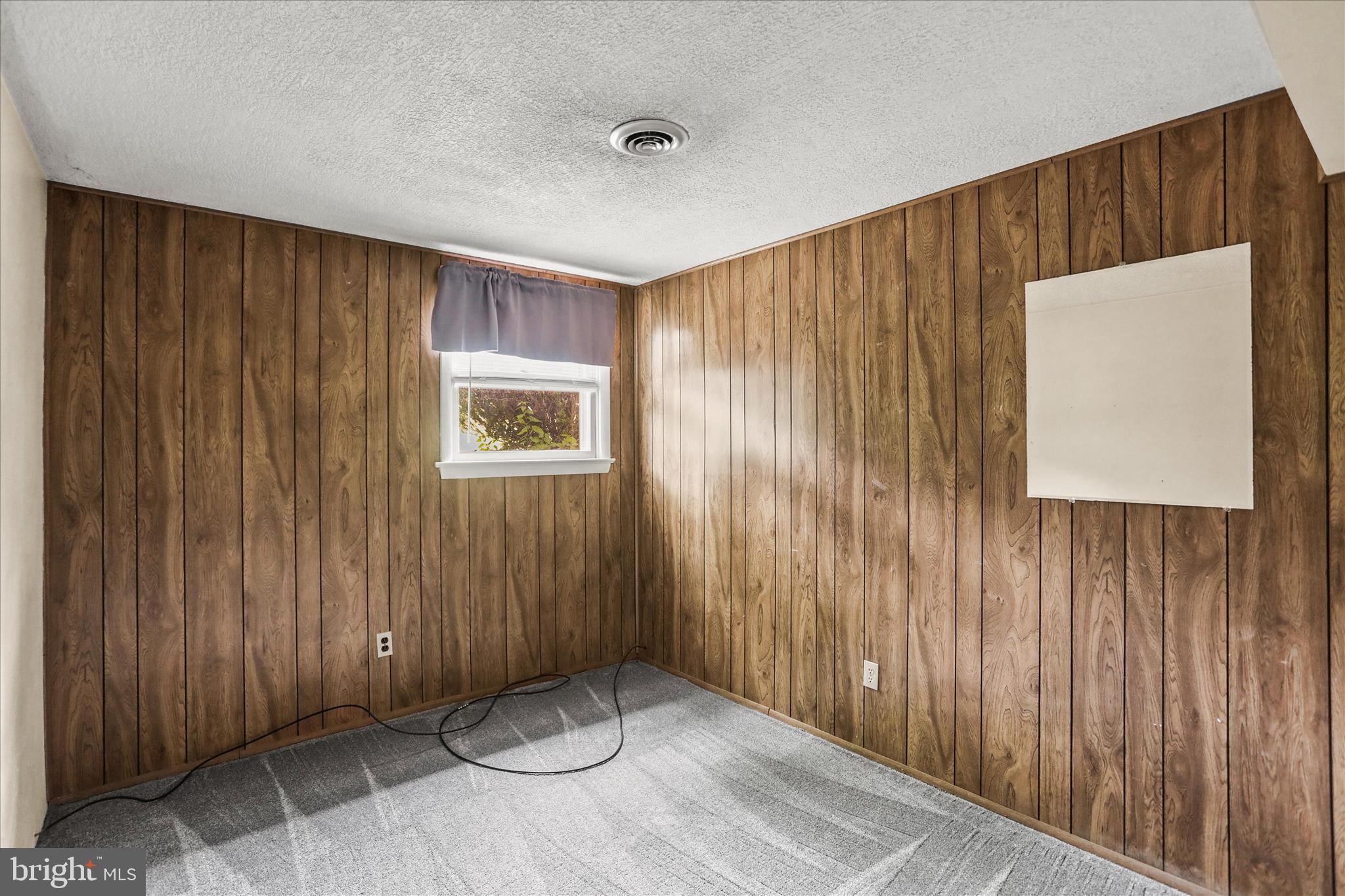 HOMELAND GARDENS - Residential