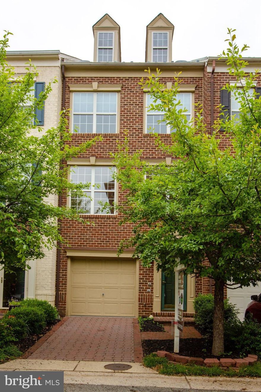 Sophisticated City Living! Stunning Gatsby Model in prime location within Cameron Station. Primo Kitchen w/Granite Counters, Huge Island, custom backsplash & Tons of Space! Entertainer's Dream! Custom closets, hardwoods on 2 levels, bonus attic storage & more.  Fire up the grill and unwind on your large deck off kitchen, or entertain in your fenced patio in the rear. Close to DC, OT & Pentagon!