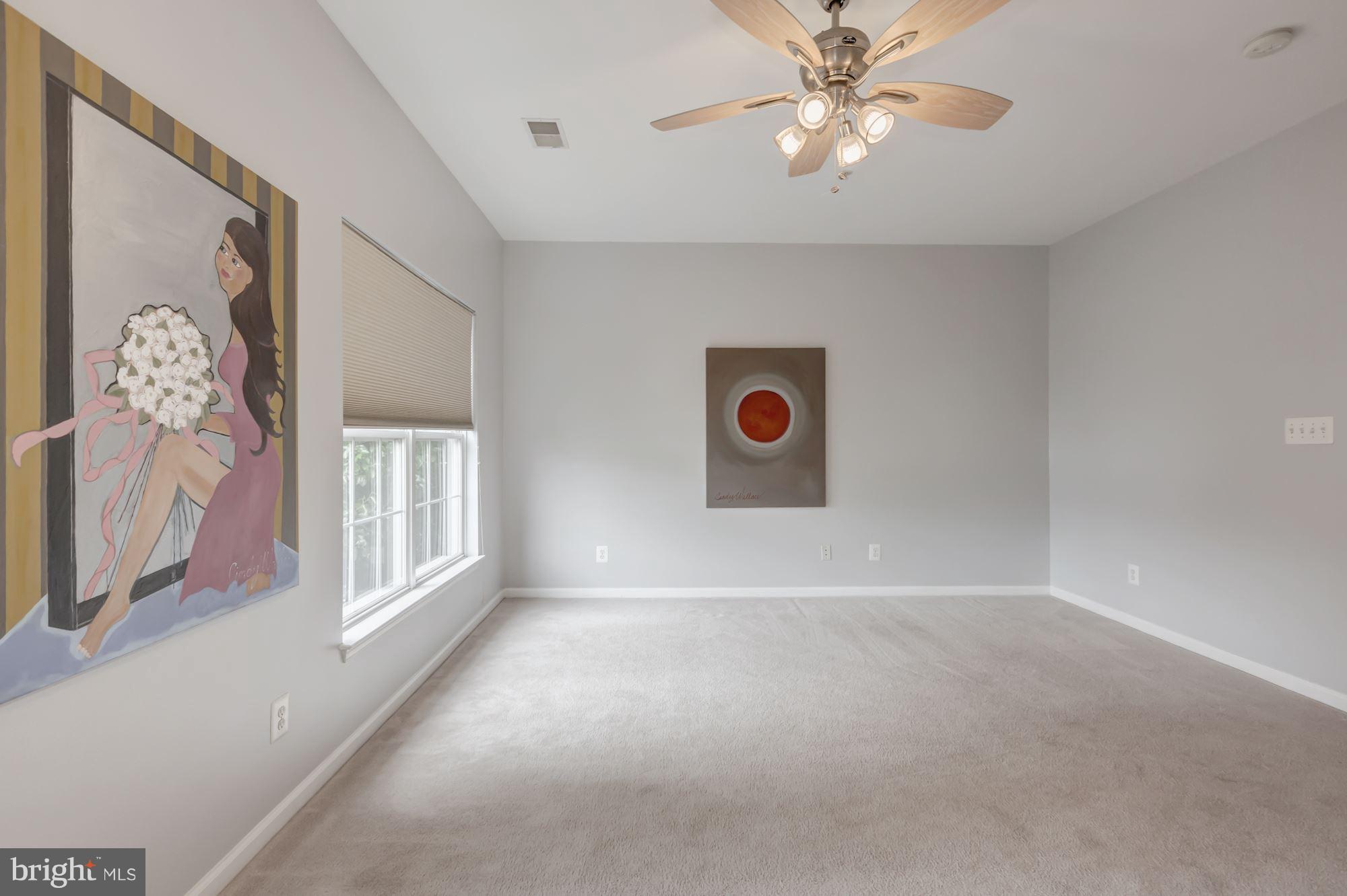 CAMERON STATION - Residential