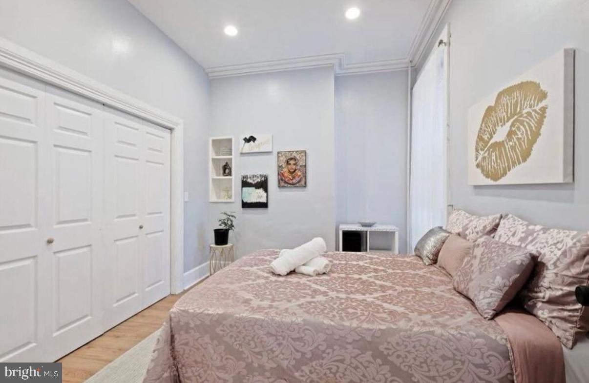 FAIRMOUNT - Residential Lease