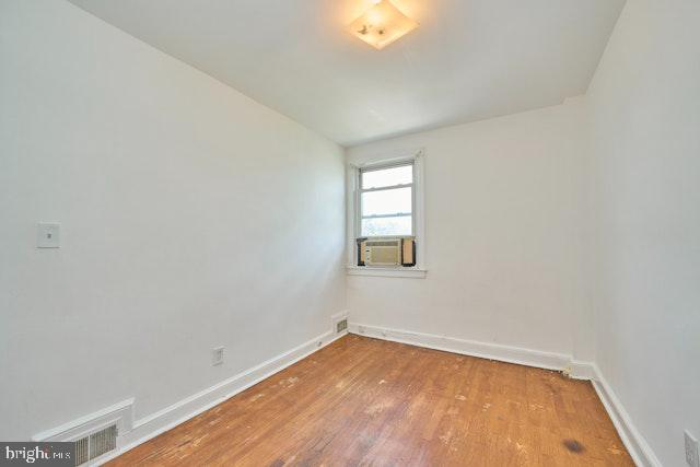 BROOKLAND - Residential