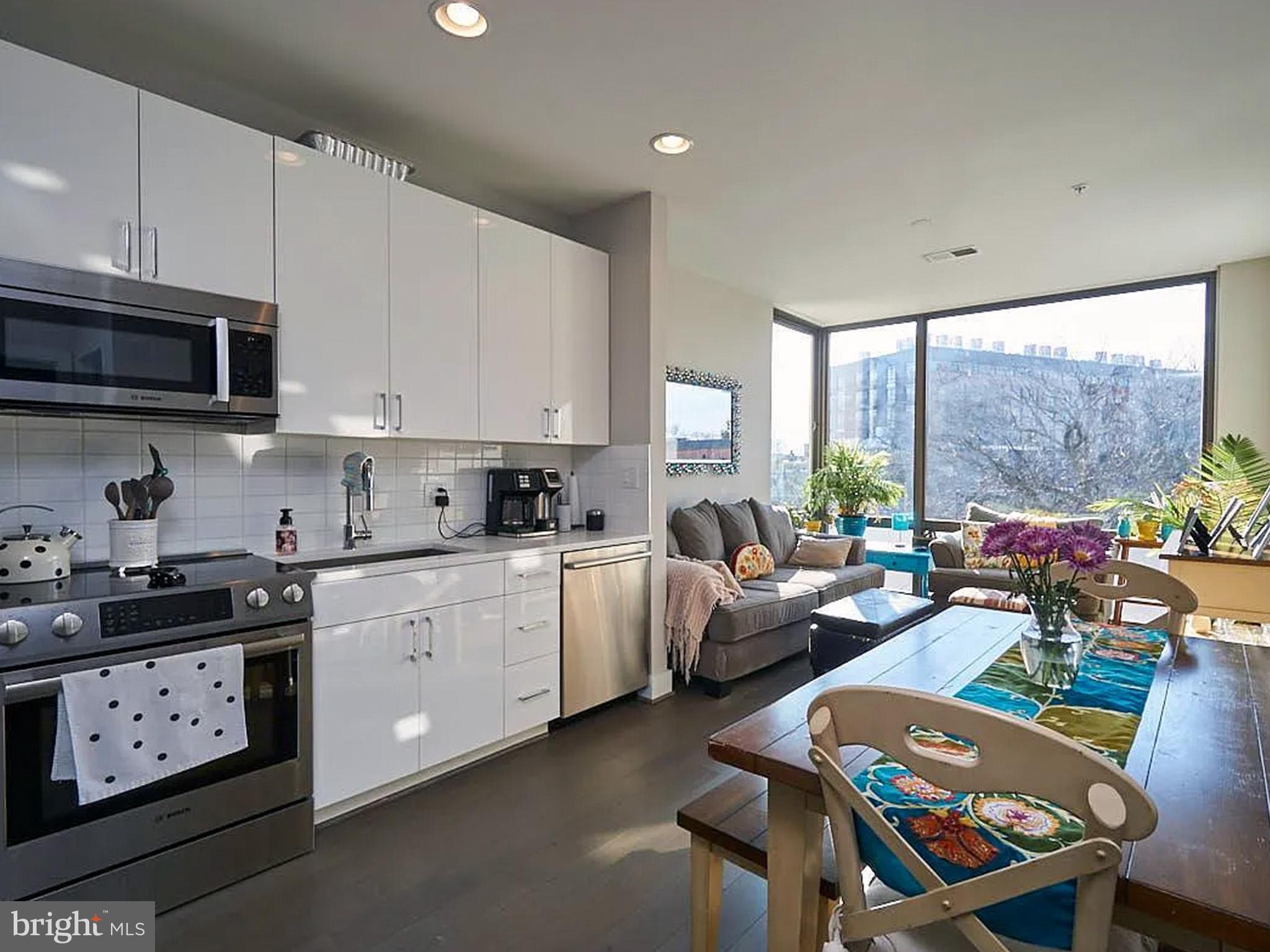 1500 PENNSYLVANIA AVENUE SE 310