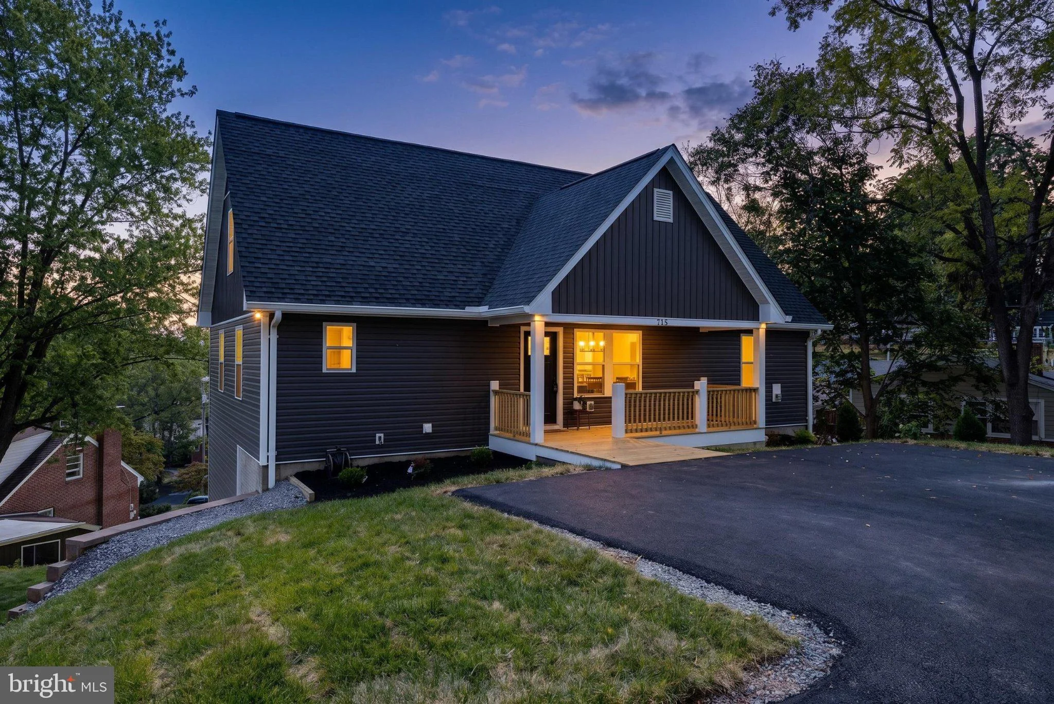 715 Hillcrest Drive, Staunton, VA, 24401