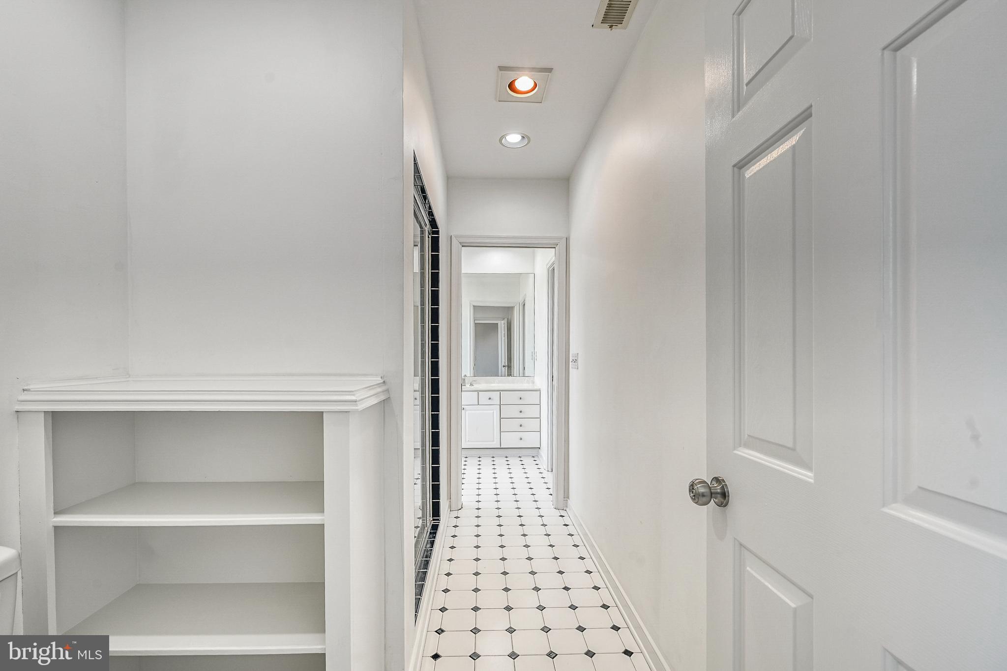 GREENSPRINGS - Residential