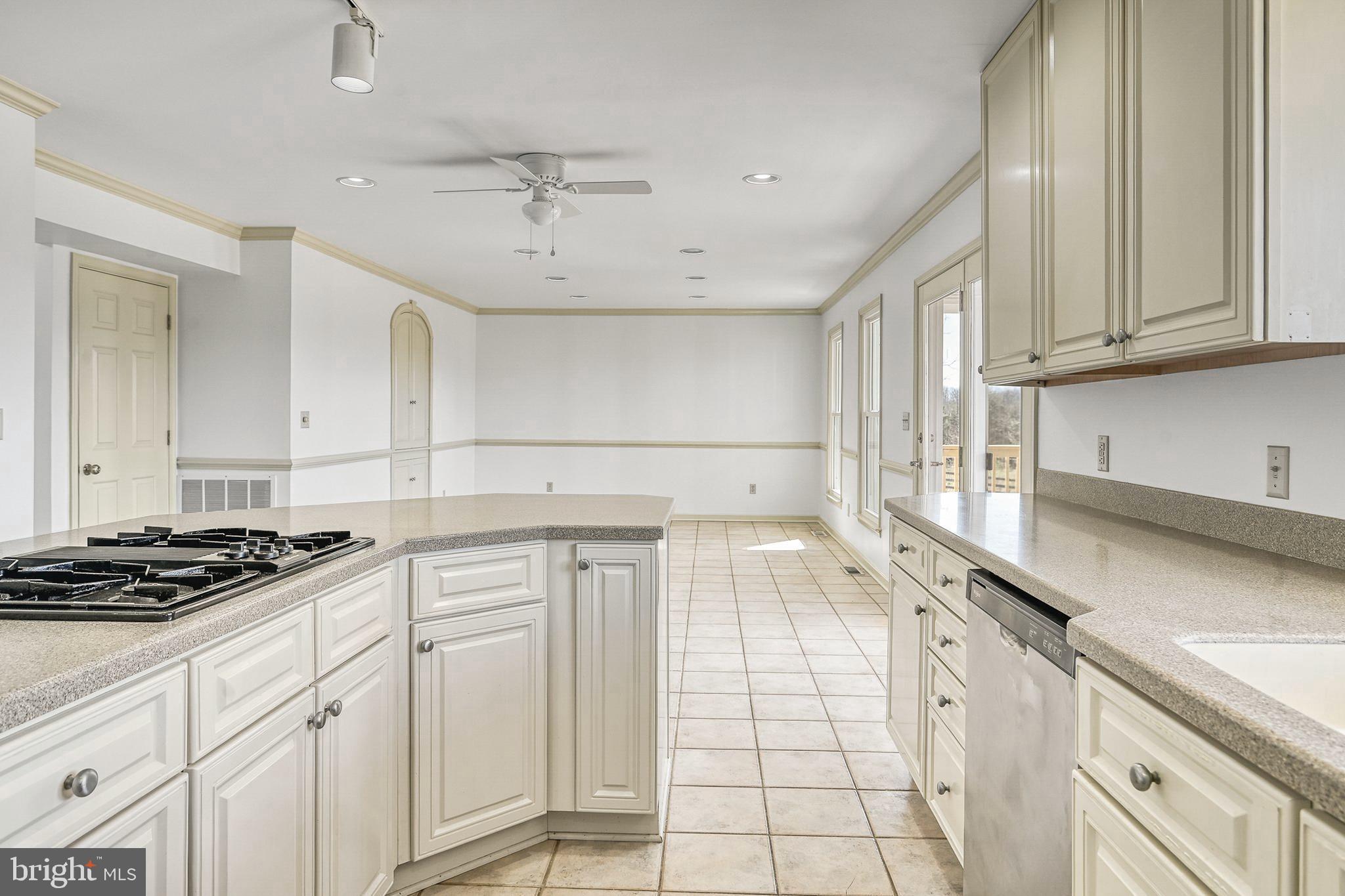 GREENSPRINGS - Residential