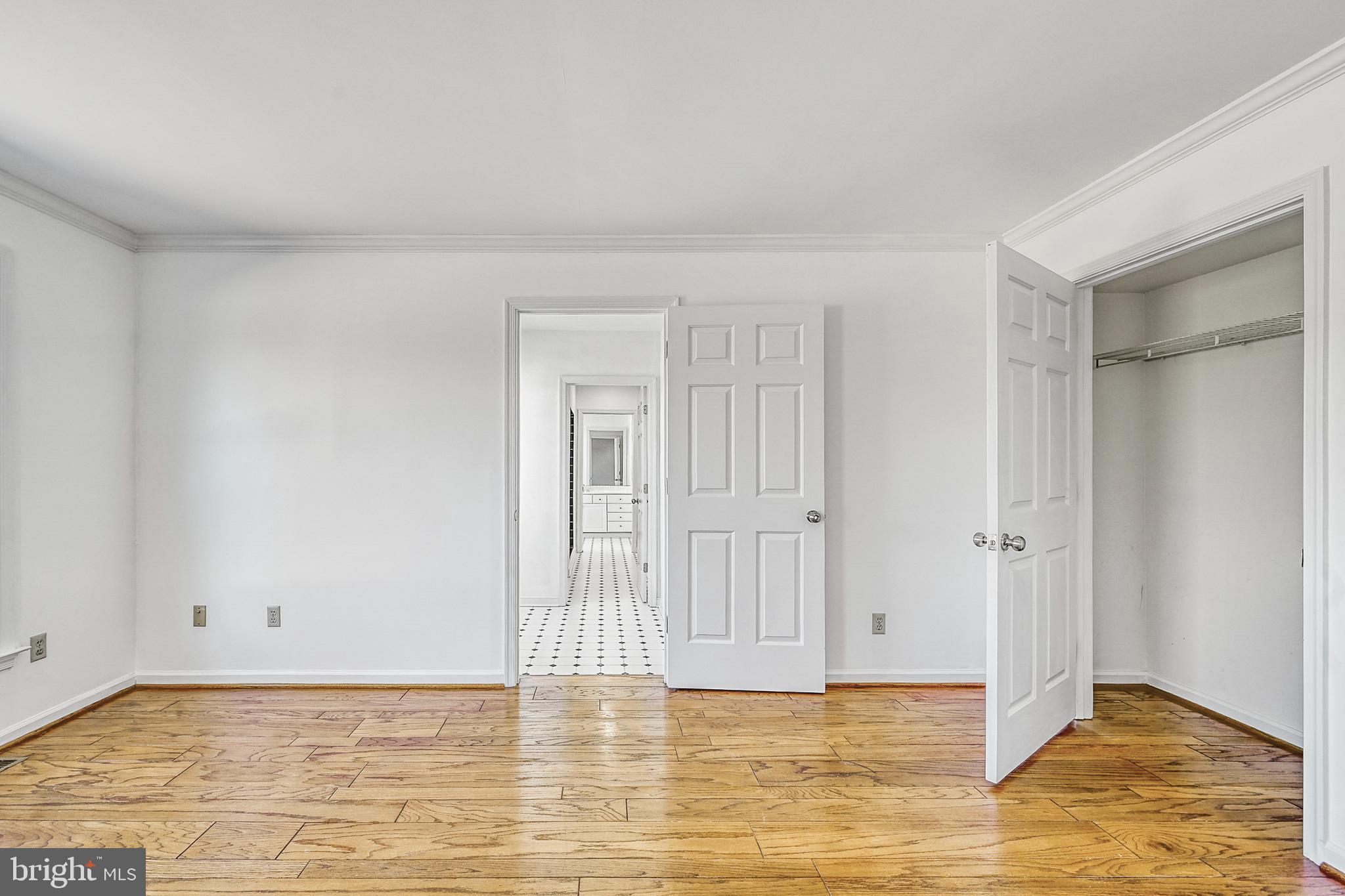 GREENSPRINGS - Residential