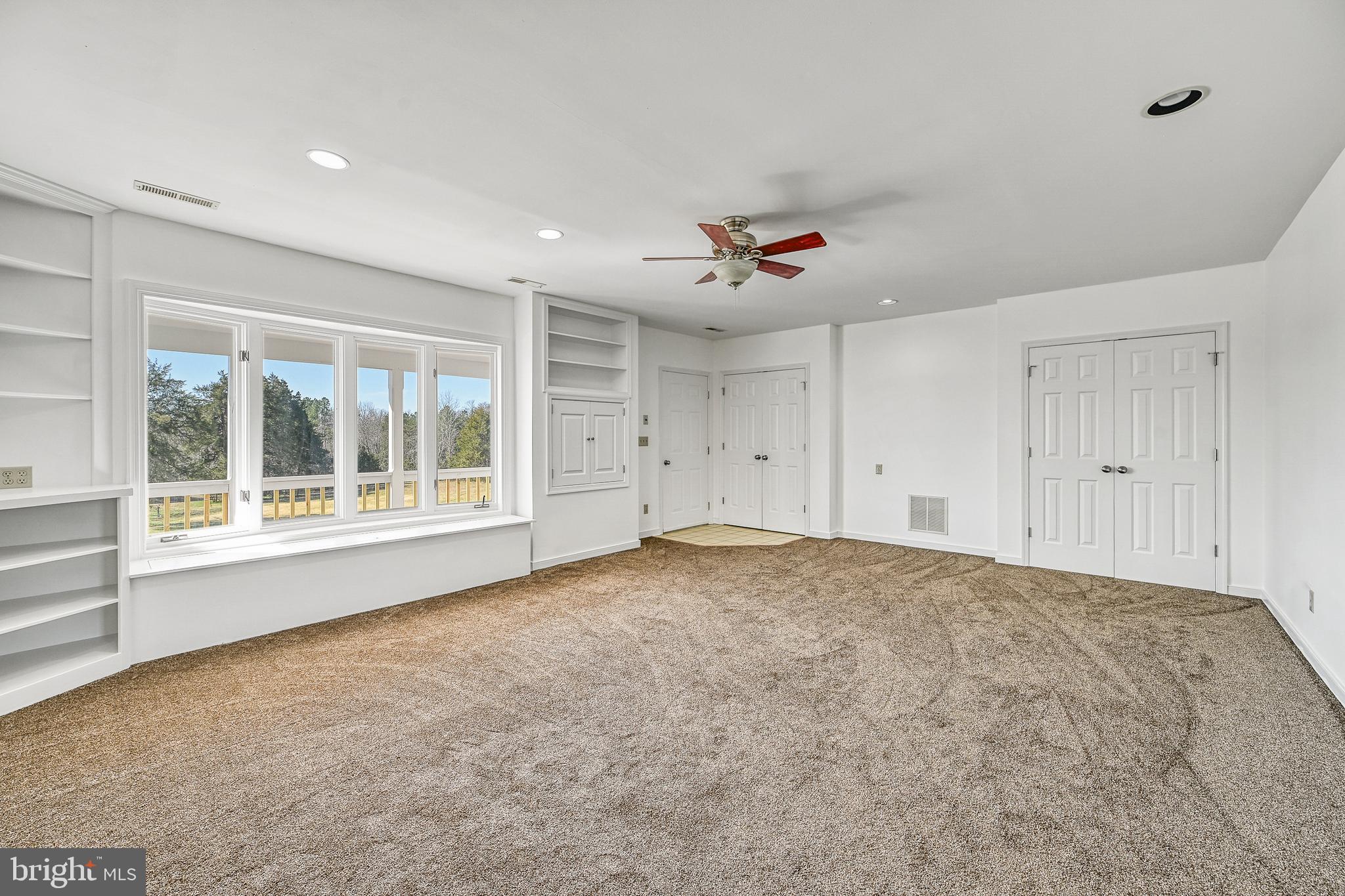 GREENSPRINGS - Residential