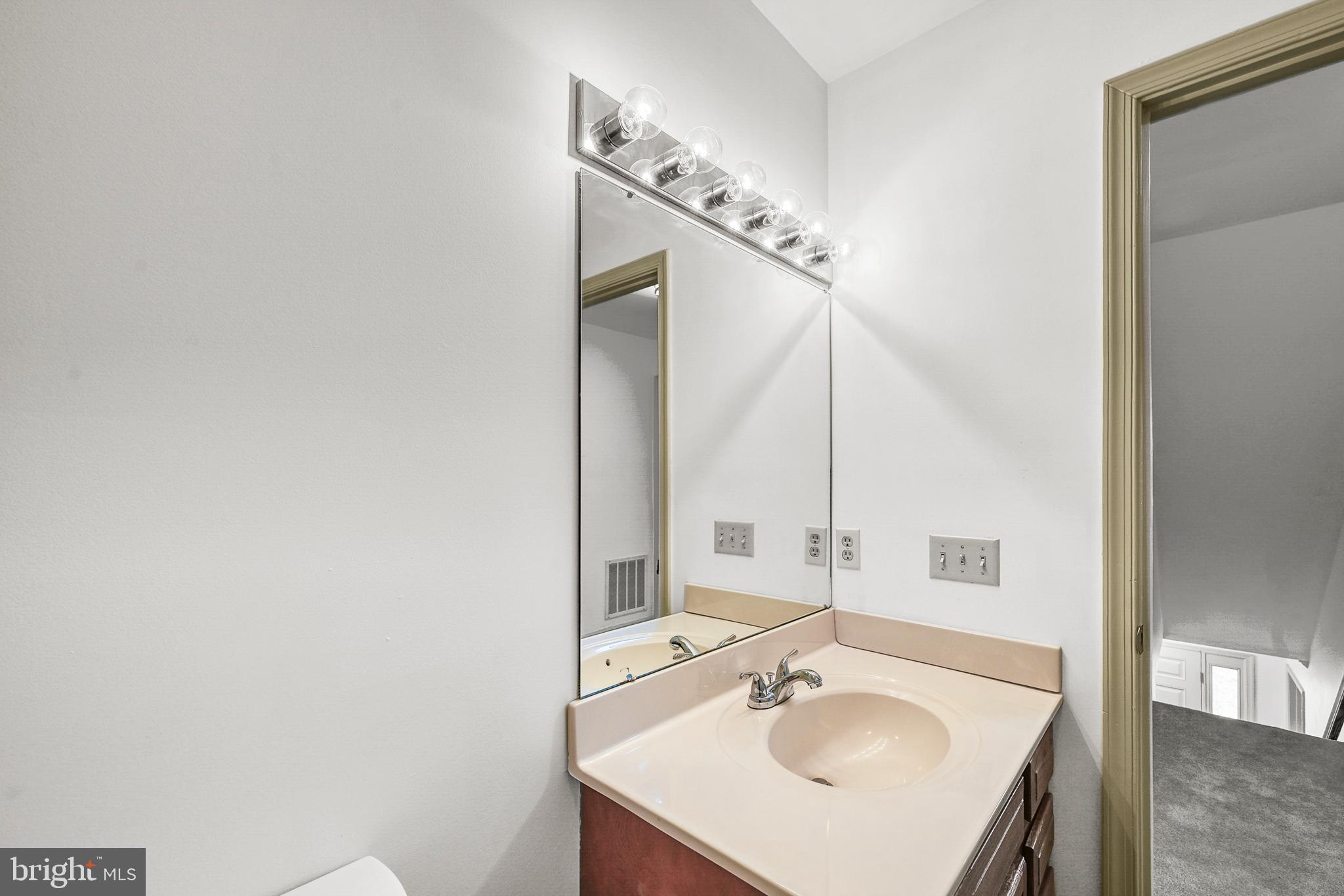 GREENSPRINGS - Residential