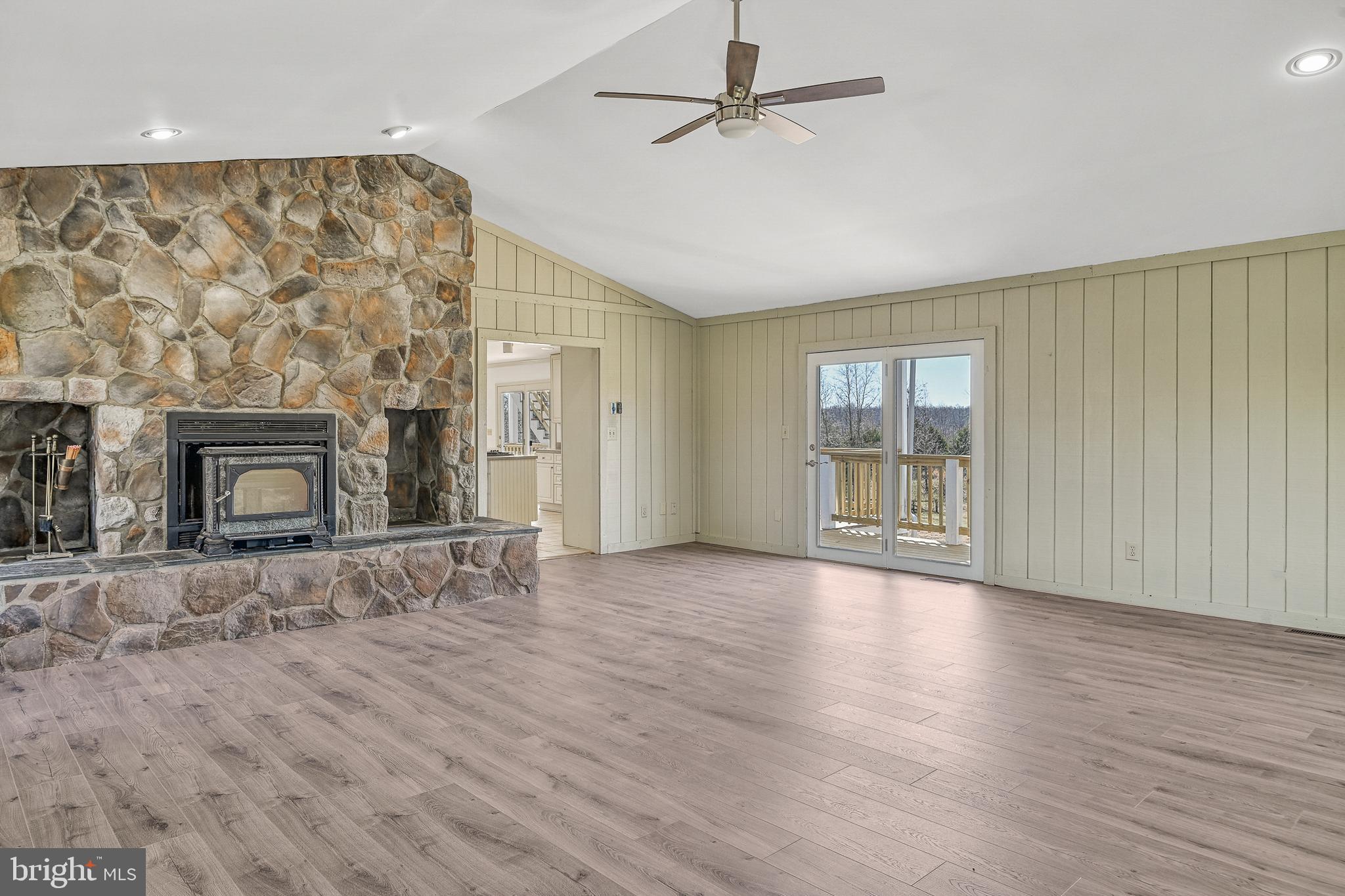 GREENSPRINGS - Residential