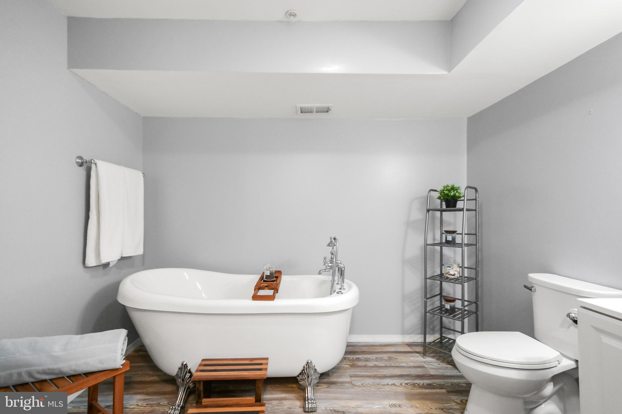 BRUNSWICK CROSSING - Residential