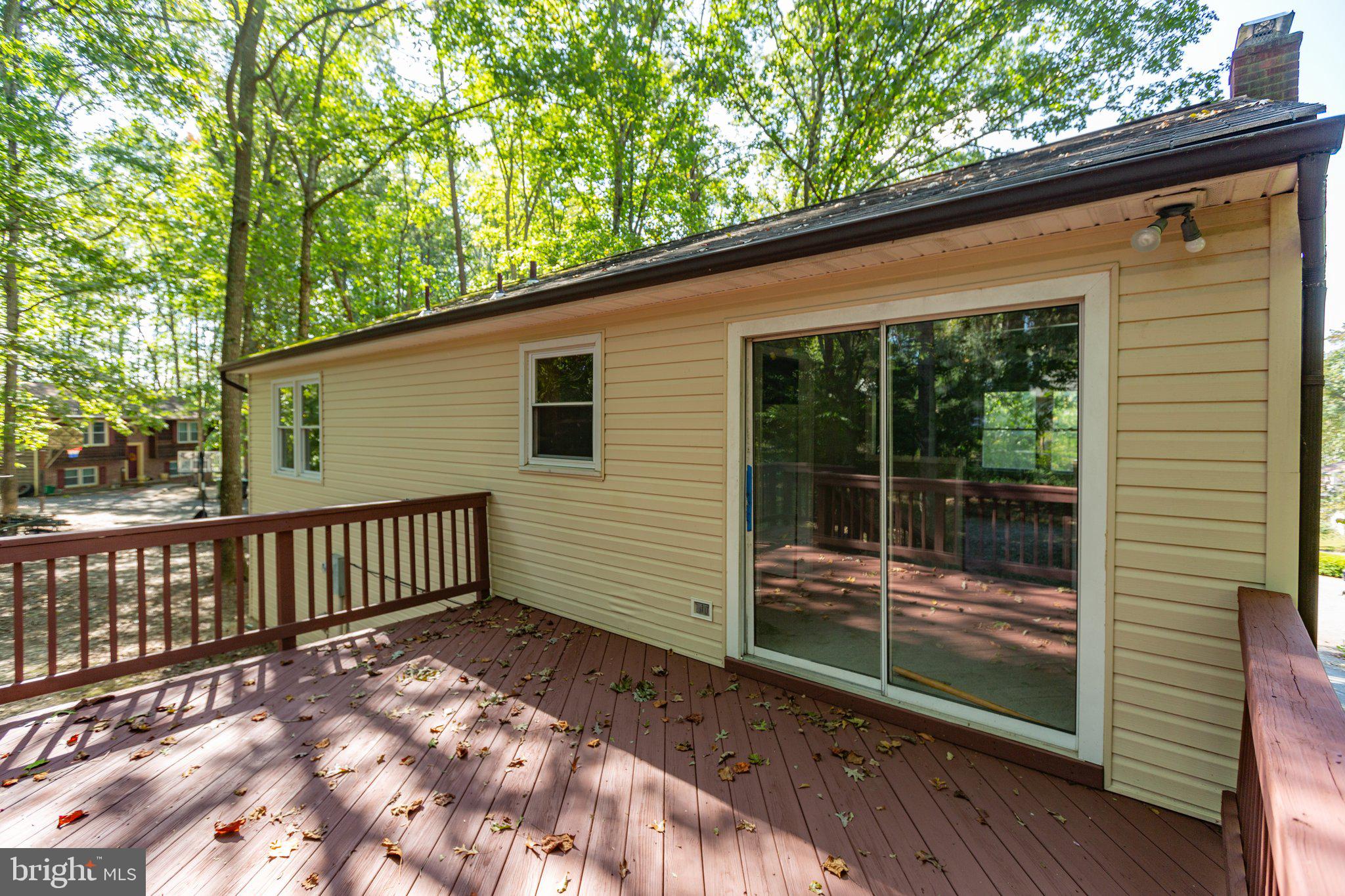 PLANTATION FOREST - Residential Lease