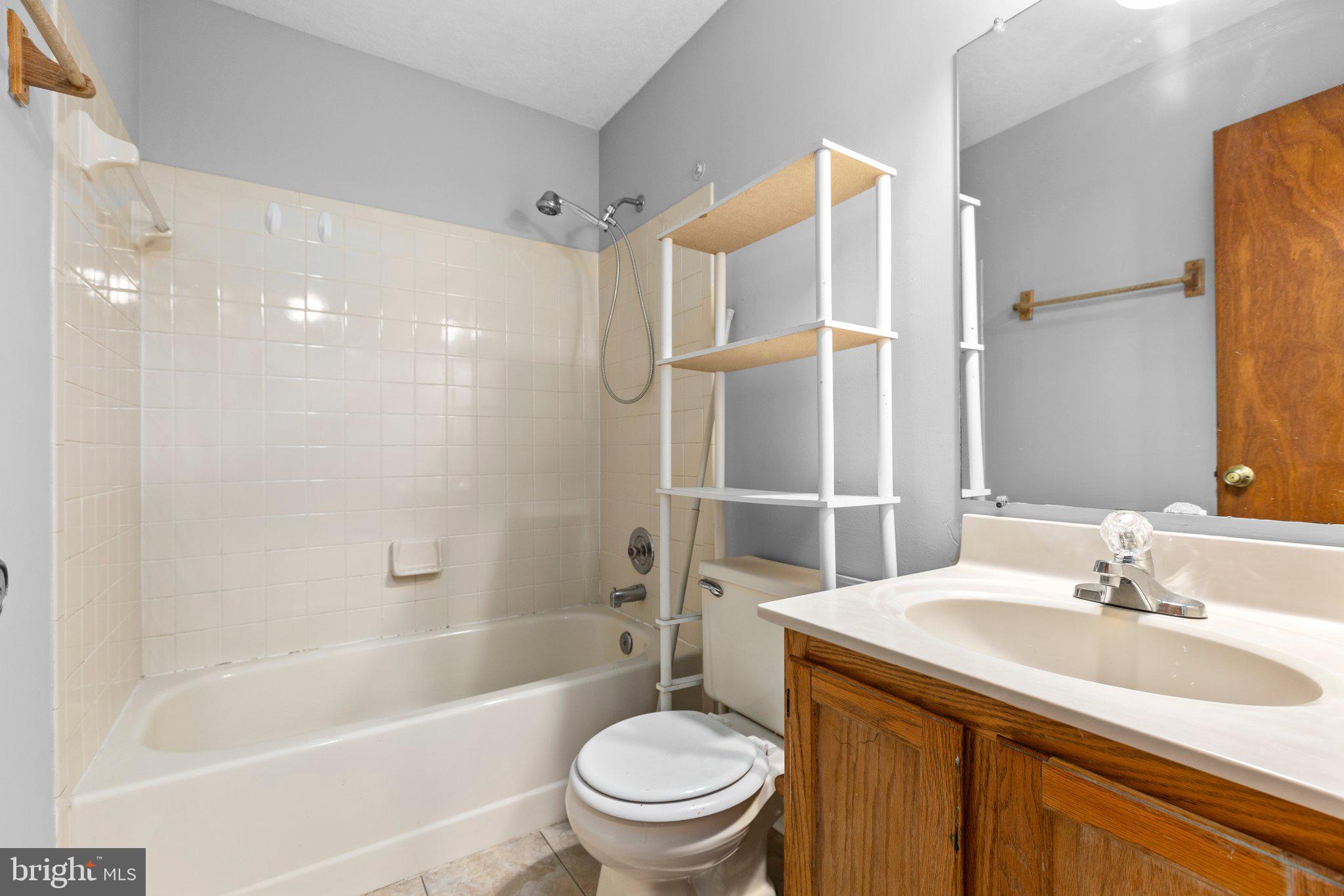 PLANTATION FOREST - Residential Lease