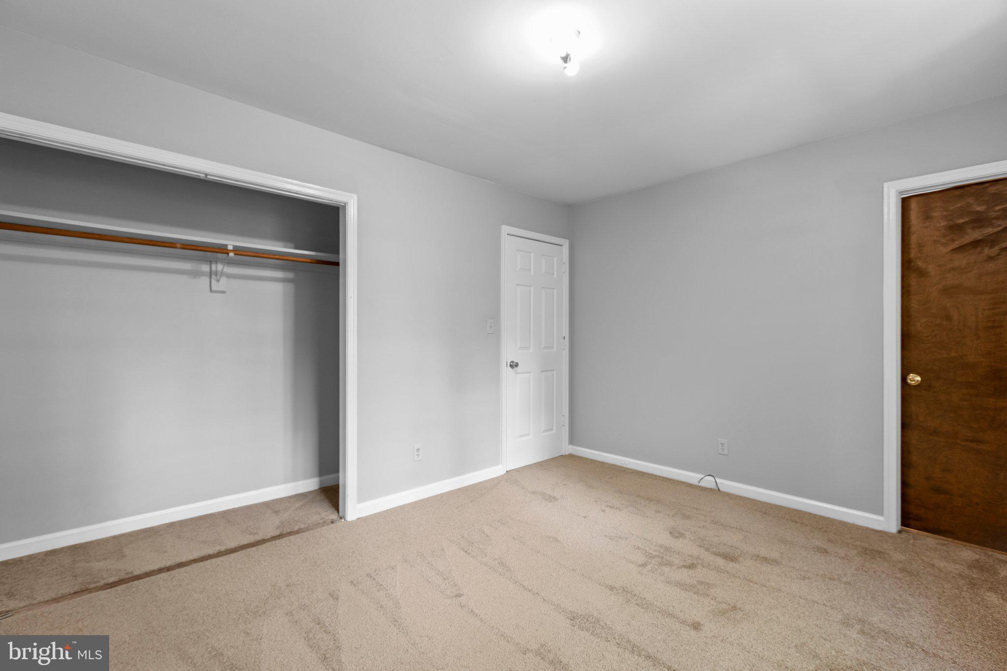 PLANTATION FOREST - Residential Lease