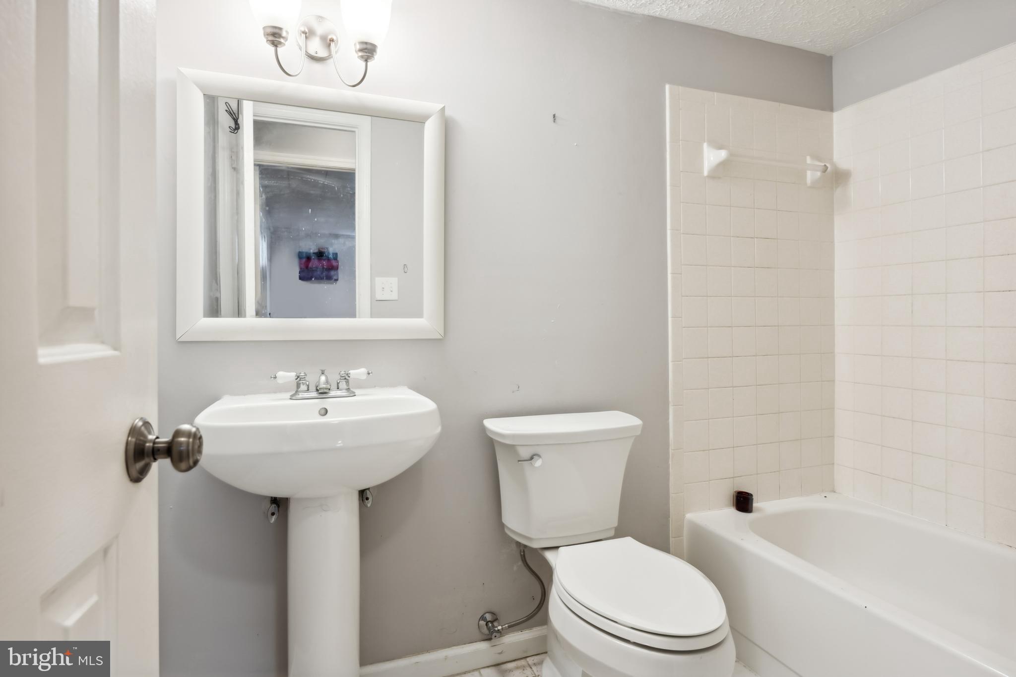 AQUIA HARBOUR - Residential Lease