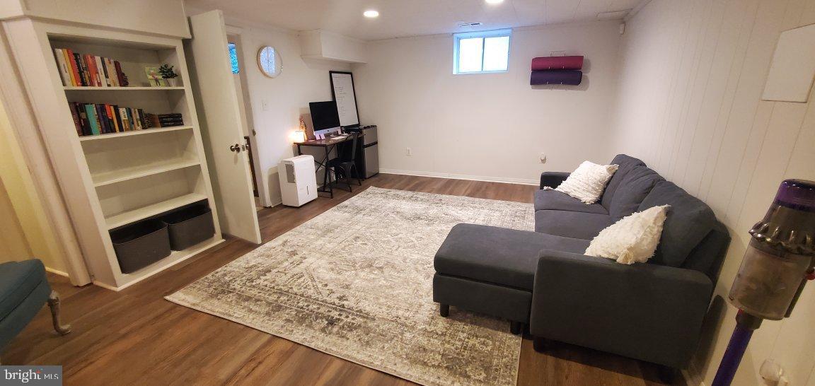 AQUIA HARBOUR - Residential Lease