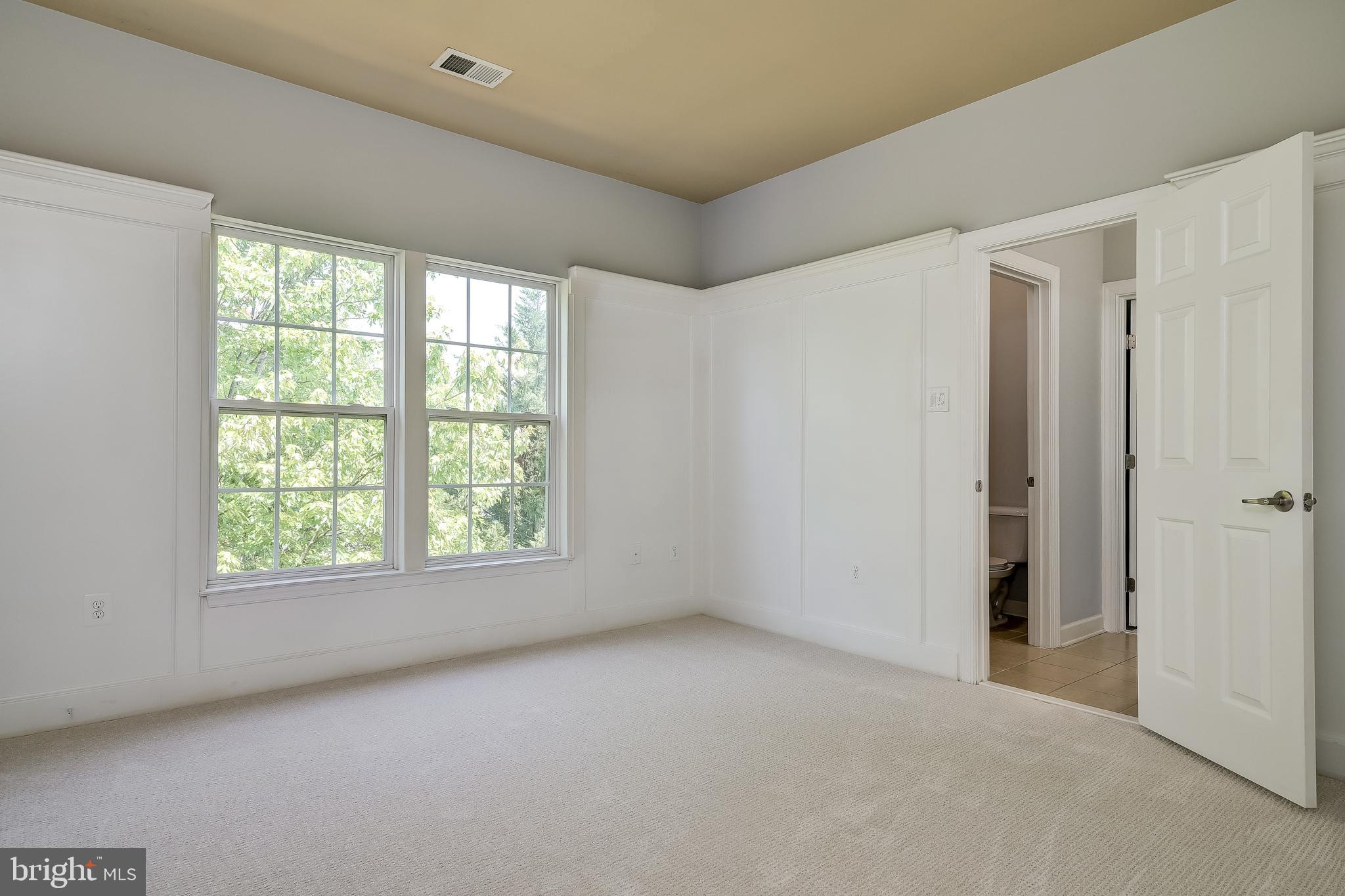 AUTUMN HILLS - Residential