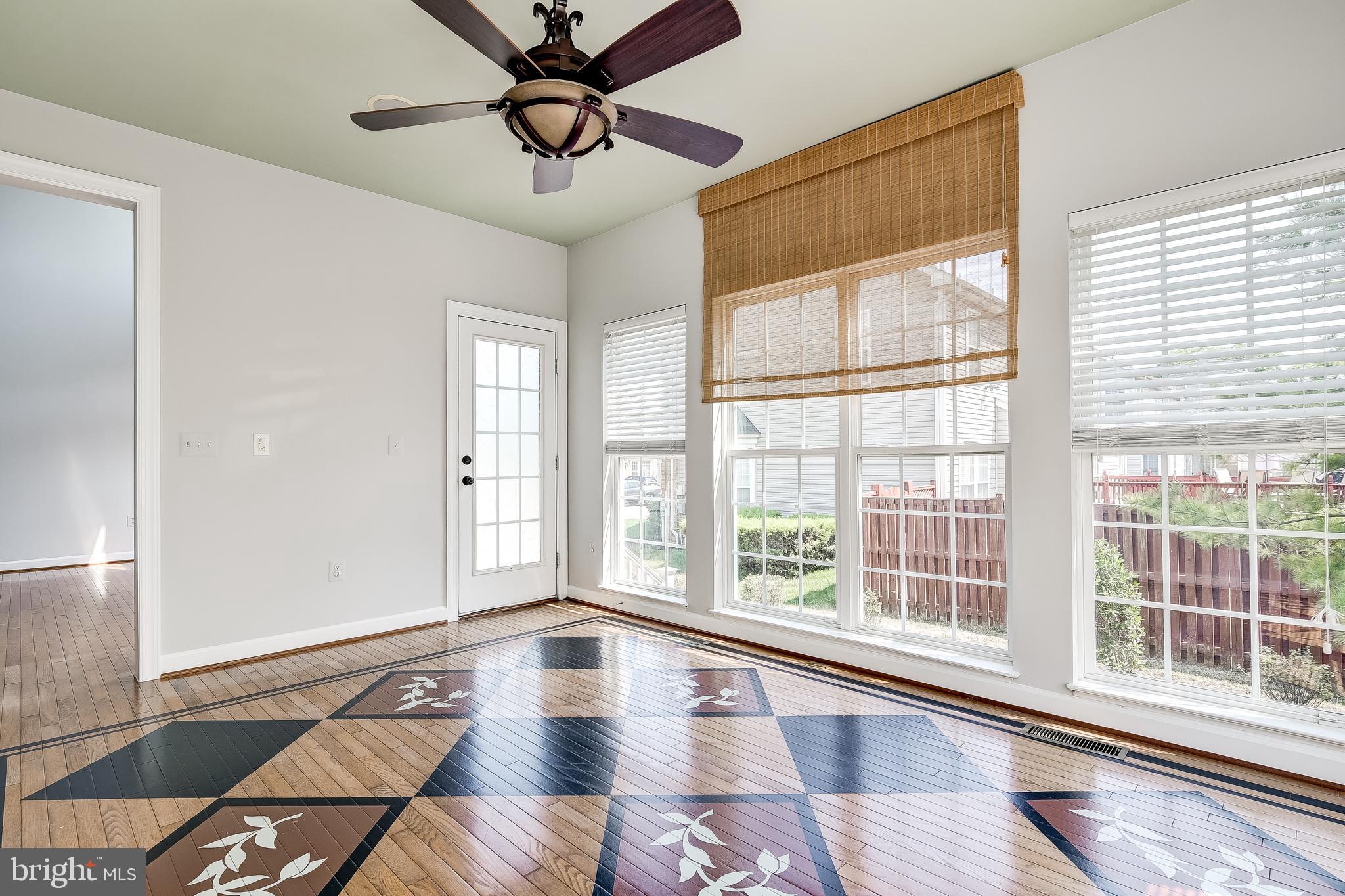 AUTUMN HILLS - Residential