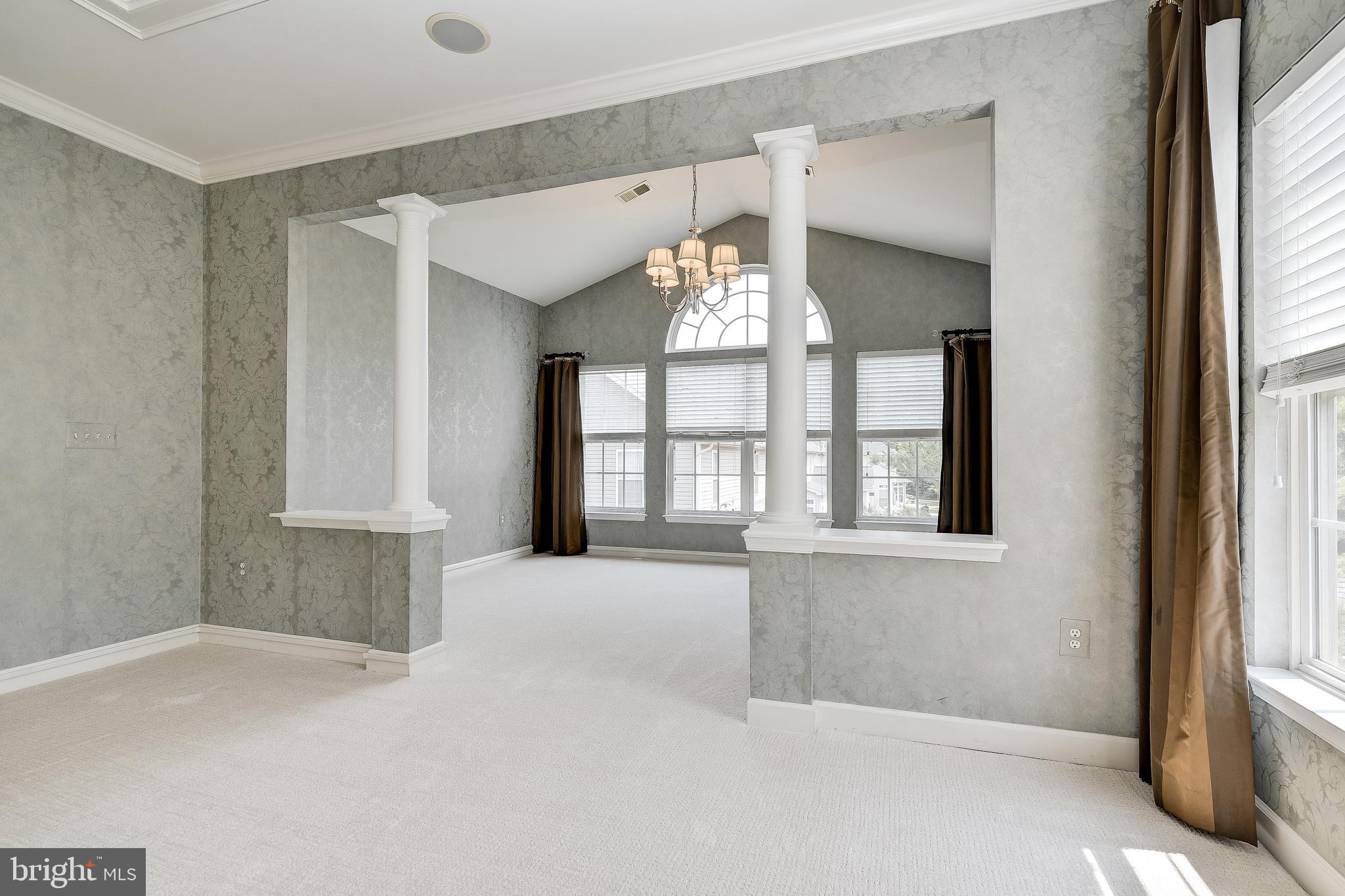 AUTUMN HILLS - Residential