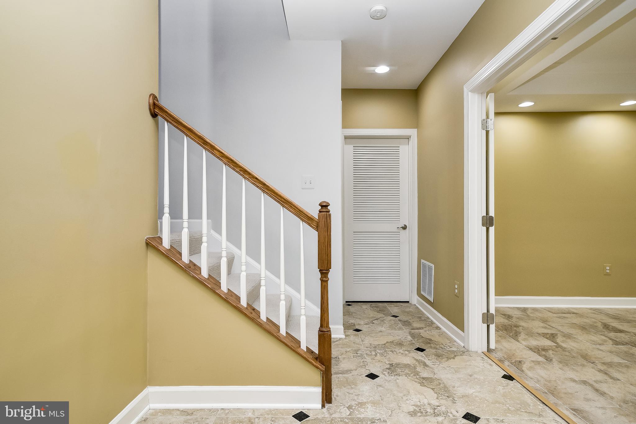 AUTUMN HILLS - Residential