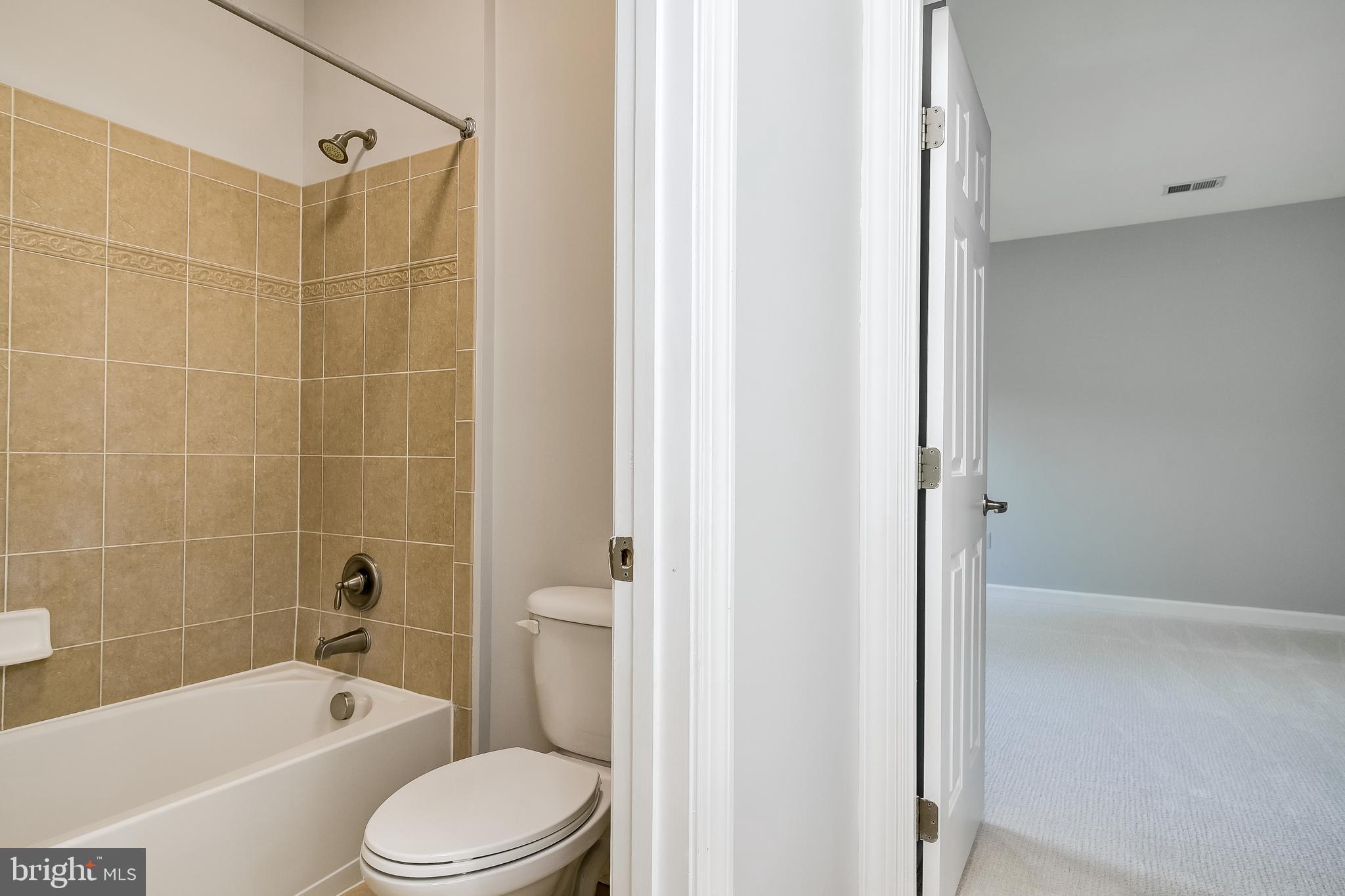 AUTUMN HILLS - Residential