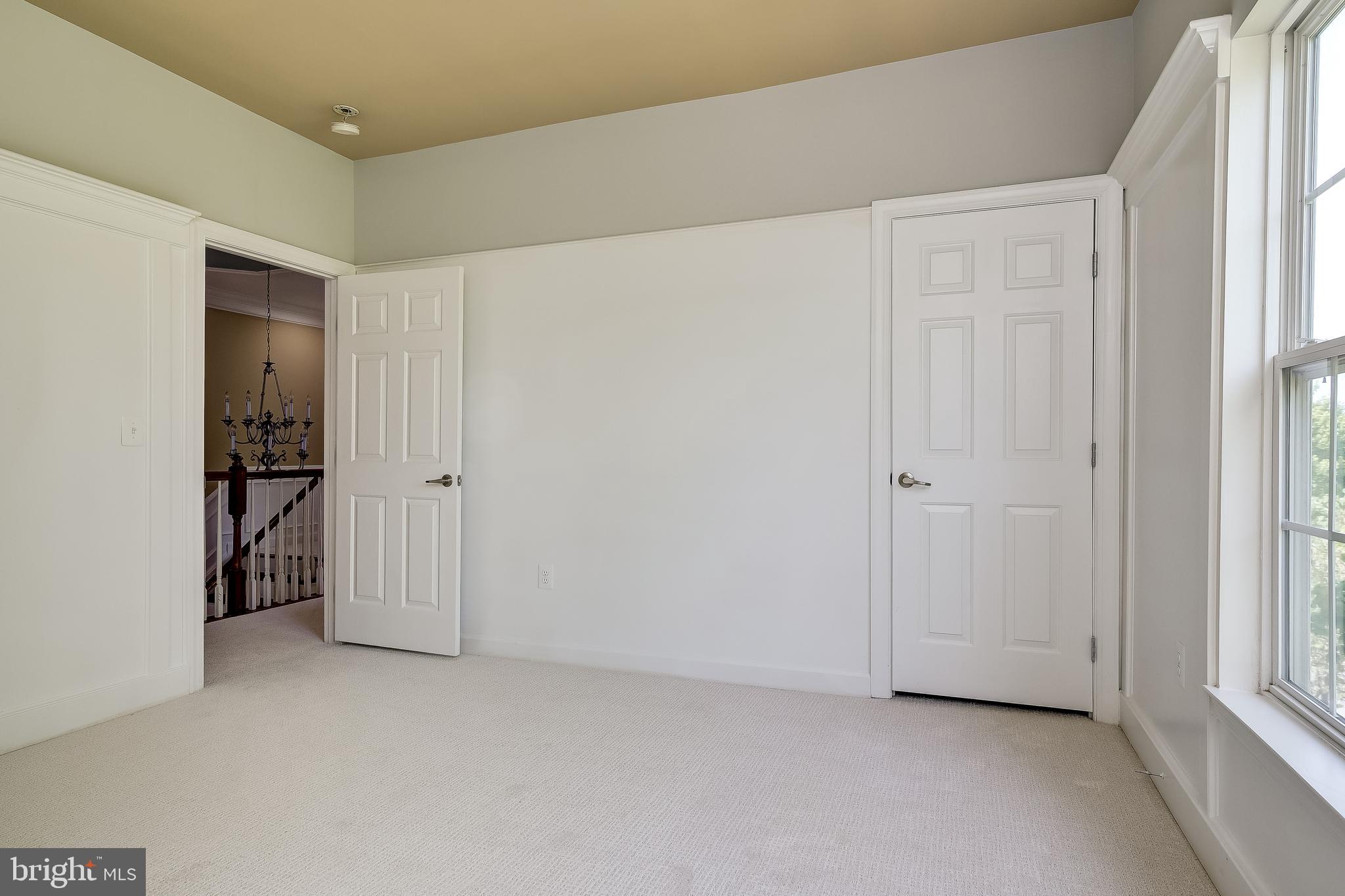 AUTUMN HILLS - Residential