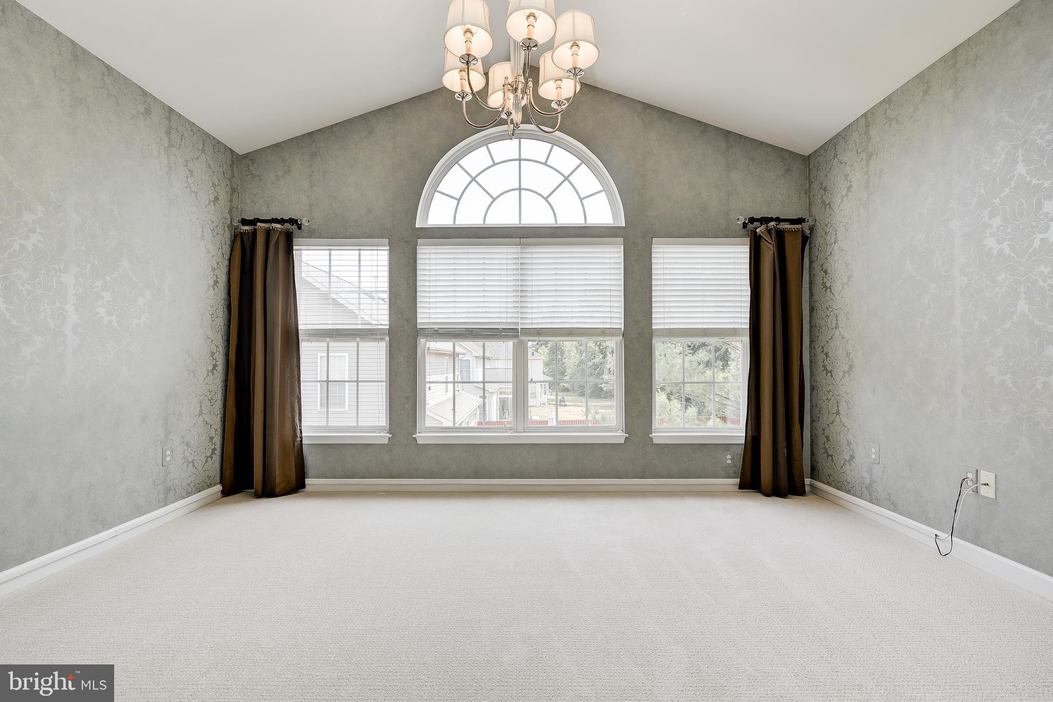 AUTUMN HILLS - Residential