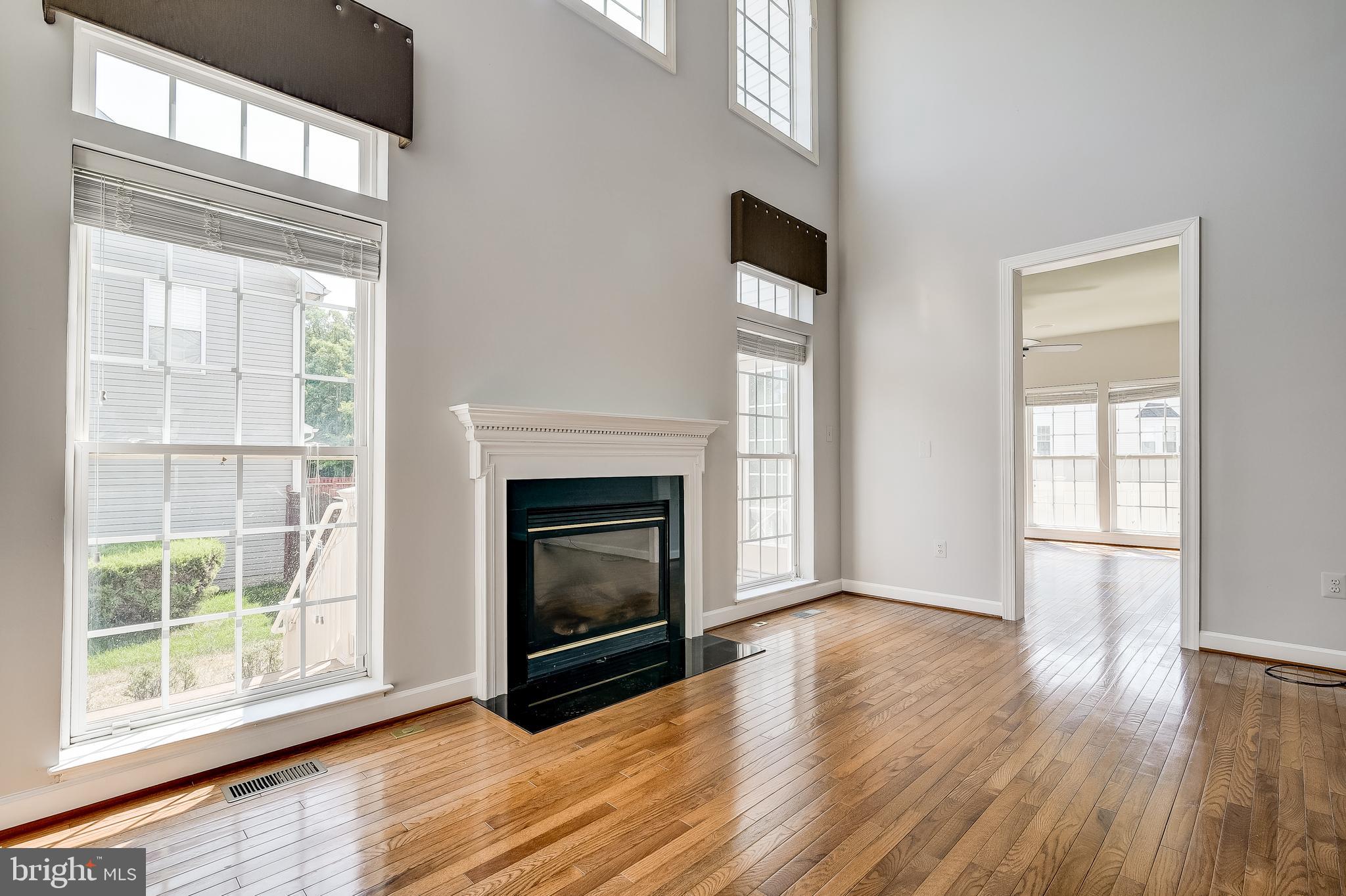 AUTUMN HILLS - Residential