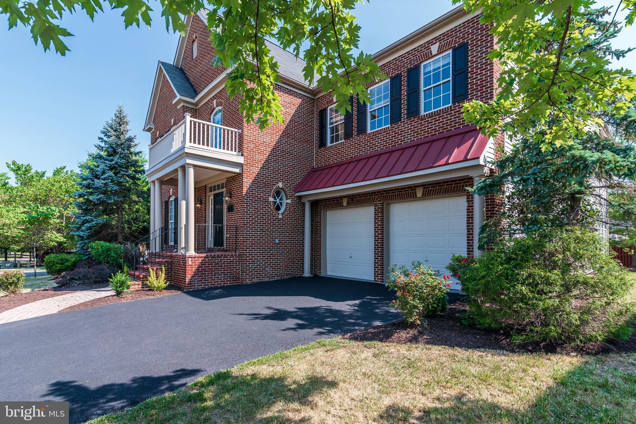 AUTUMN HILLS - Residential