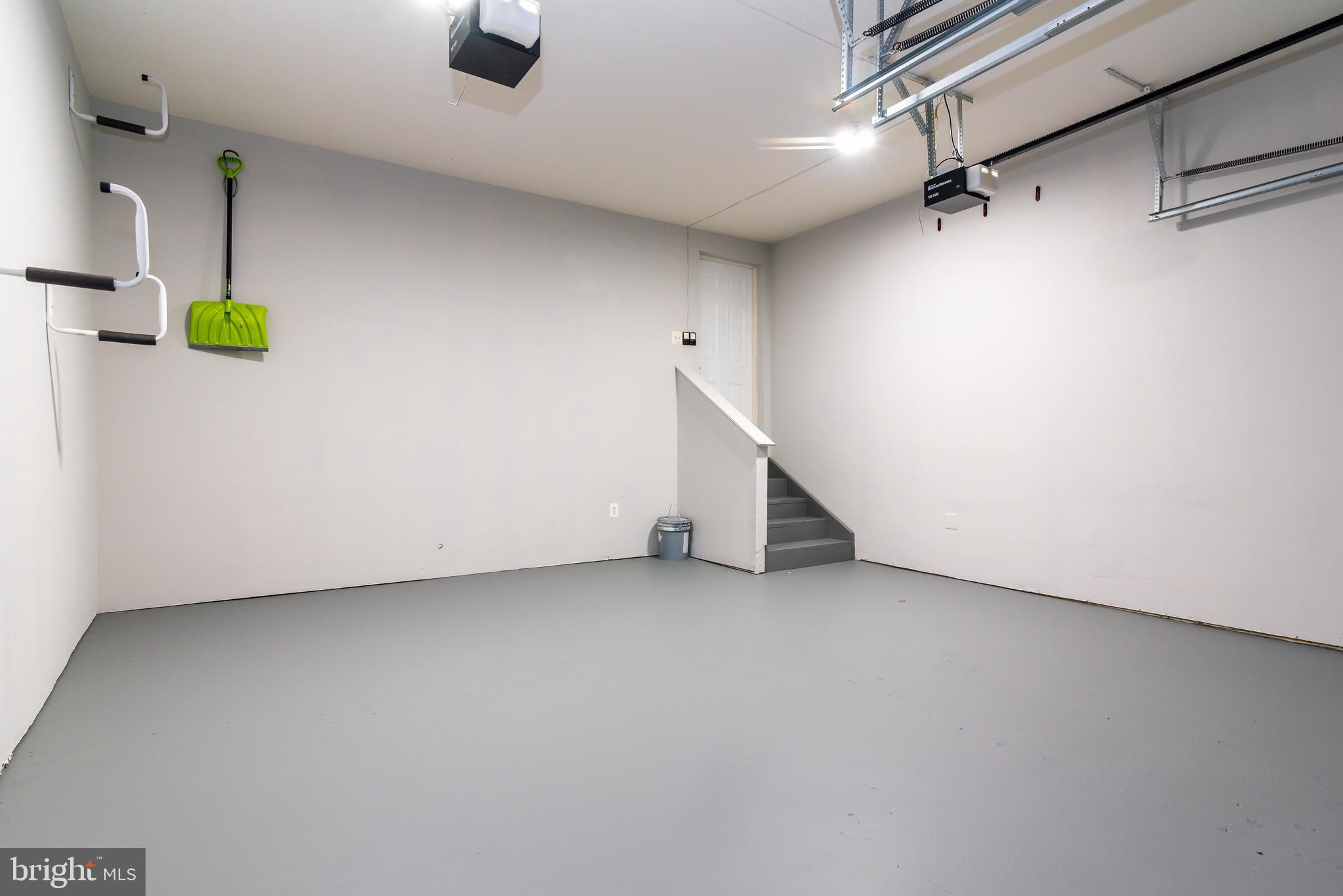 AUTUMN HILLS - Residential