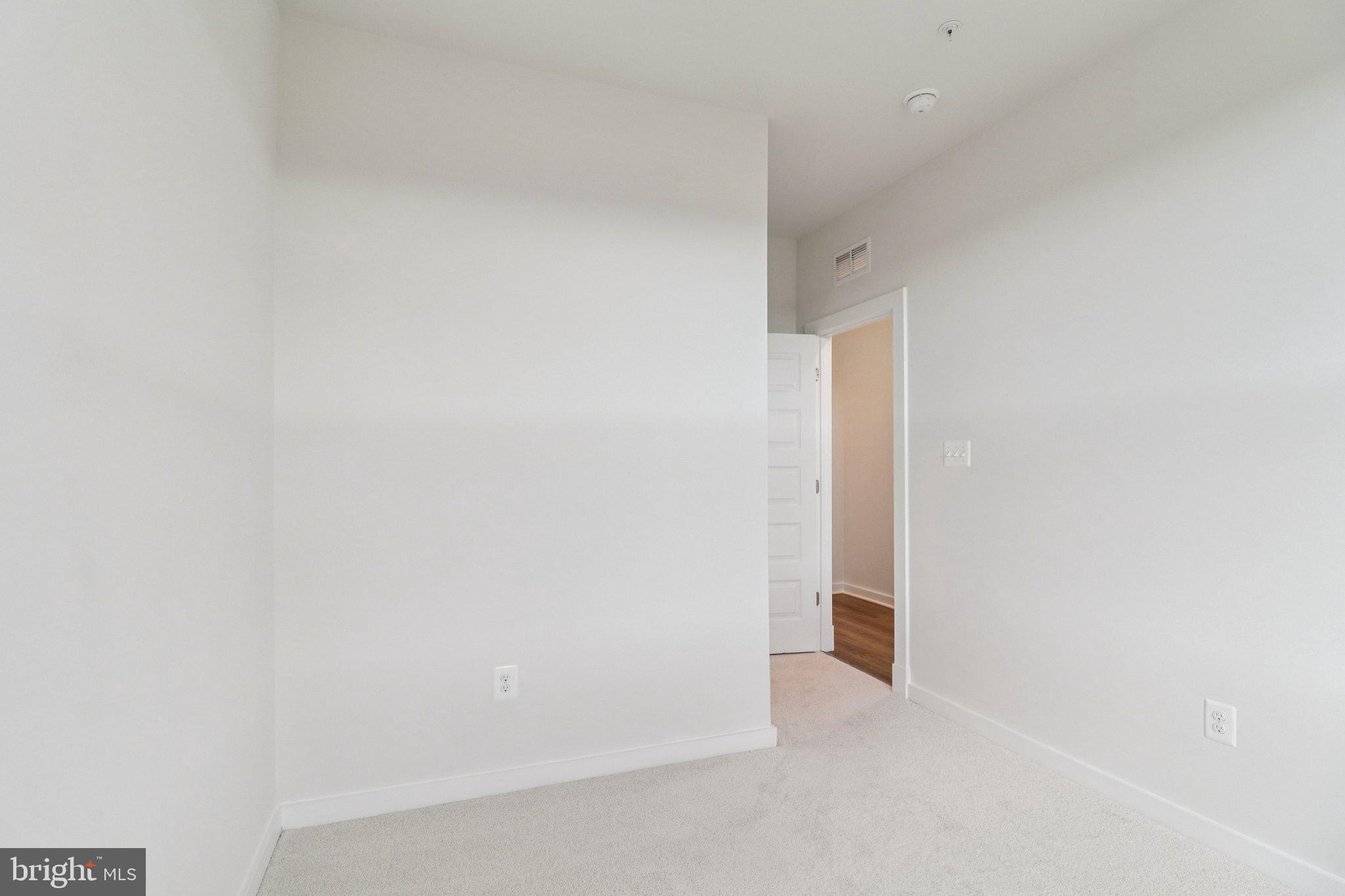 MELFORD TOWN CENTER - Residential