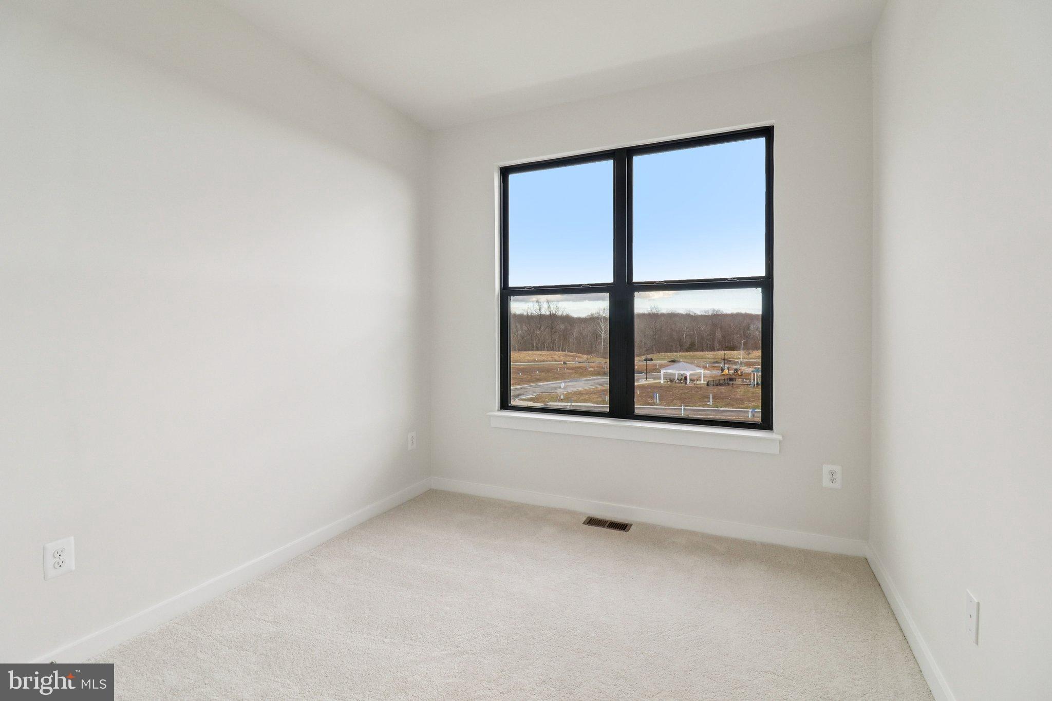 MELFORD TOWN CENTER - Residential