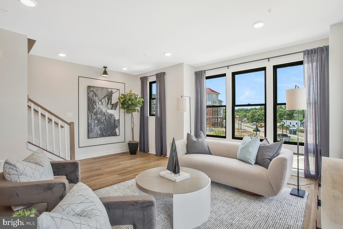 5020 HENRY KING WAY WAY 22F